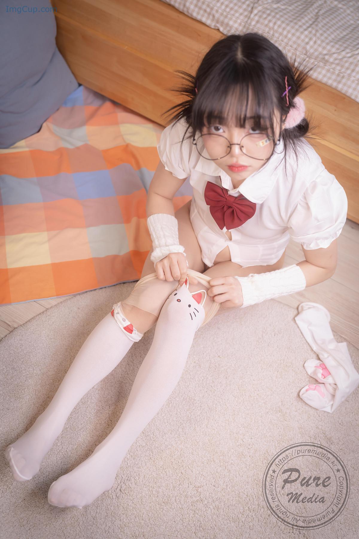 1728994927_774_Jelly-젤리-PURE-MEDIA-Vol276-Girl-Trapped-in-a-Rooftop.jpg 1728994927 774 Jelly 젤리 PURE MEDIA Vol276 Girl Trapped in a Rooftop