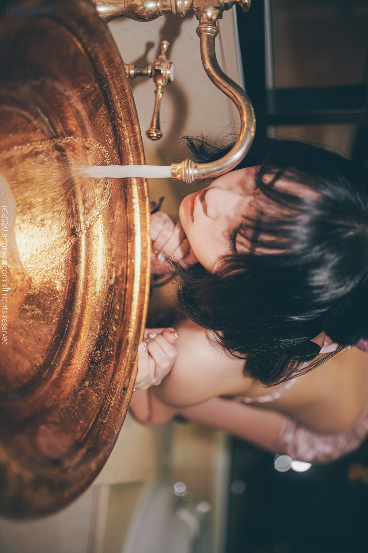 1729264751_104_Kang-Inkyung-강인경-ArtGravia-Vol142-Photobook-Set01.jpg 1729264751 104 Kang Inkyung 강인경 ArtGravia Vol142 Photobook Set01