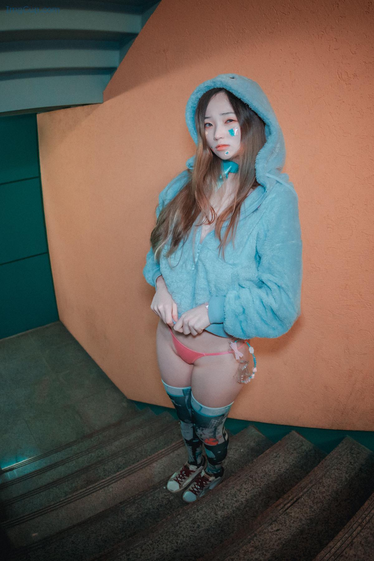 1729308365_141_Bambi-밤비-DJAWA-‘Nightcrawler-Set02.jpg 1729308365 141 Bambi 밤비 DJAWA ‘Nightcrawler Set02