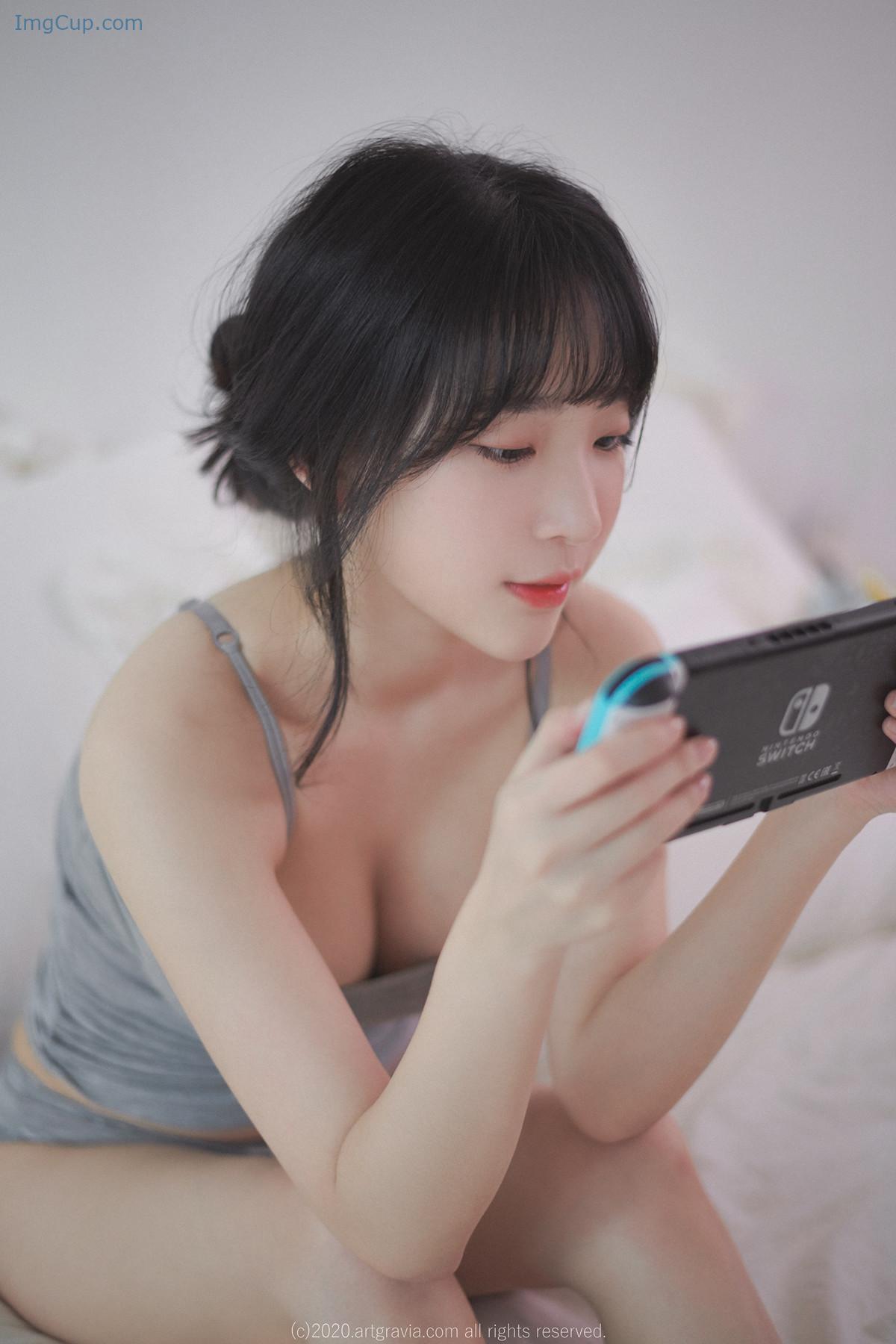 1729366365_776_Kang-Inkyung-강인경-ArtGravia-Vol161-Photobook.jpg 1729366365 776 Kang Inkyung 강인경 ArtGravia Vol161 Photobook