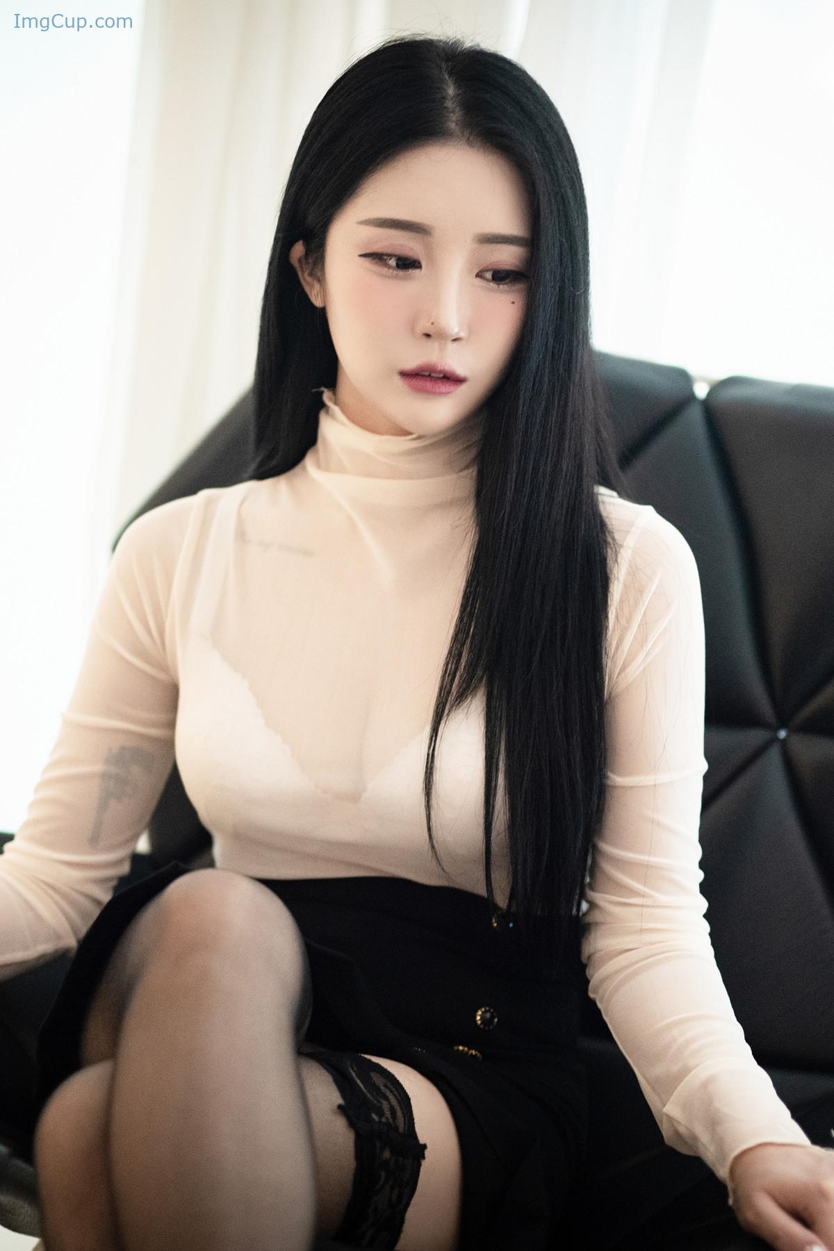 1729497095_356_Jeong-Bomi-정보미-BLUECAKE-‘Christmas-with-my-Bomi-Lover.jpg 1729497095 356 Jeong Bomi 정보미 BLUECAKE ‘Christmas with my Bomi Lover