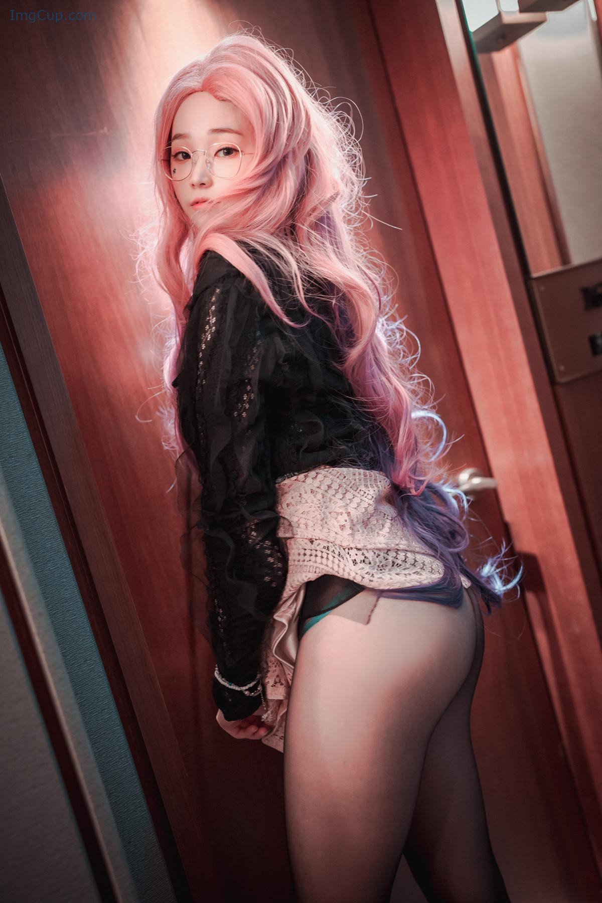 1729540657_266_Bambi-밤비-DJAWA-‘Seraphine-The-Starry-Eyed-Songstress-Set01.jpg 1729540657 266 Bambi 밤비 DJAWA ‘Seraphine The Starry Eyed Songstress Set01