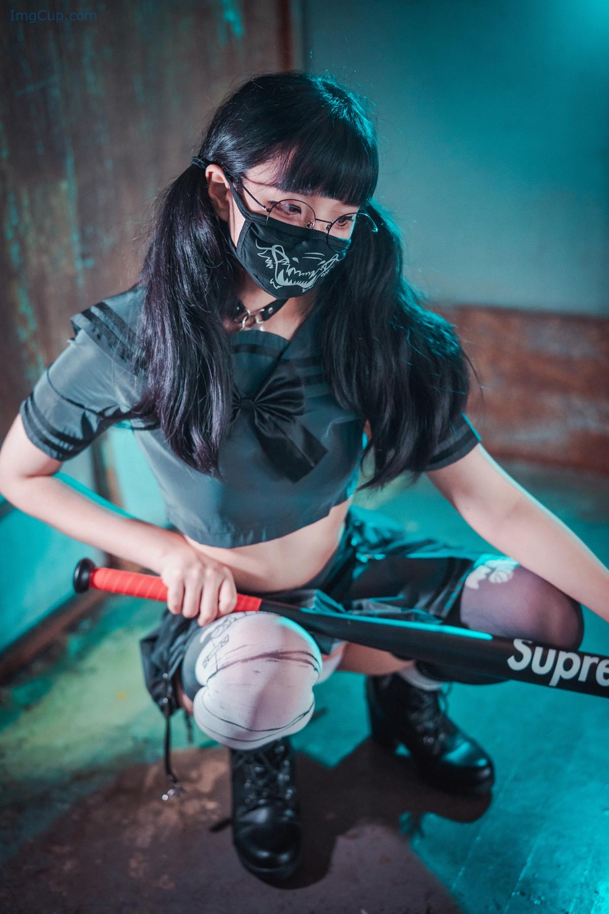 1729569740_109_Jeong-Jenny-정제니-DJAWA-‘The-Smashing-Sailorette-Set01.jpg 1729569740 109 Jeong Jenny 정제니 DJAWA ‘The Smashing Sailorette Set01