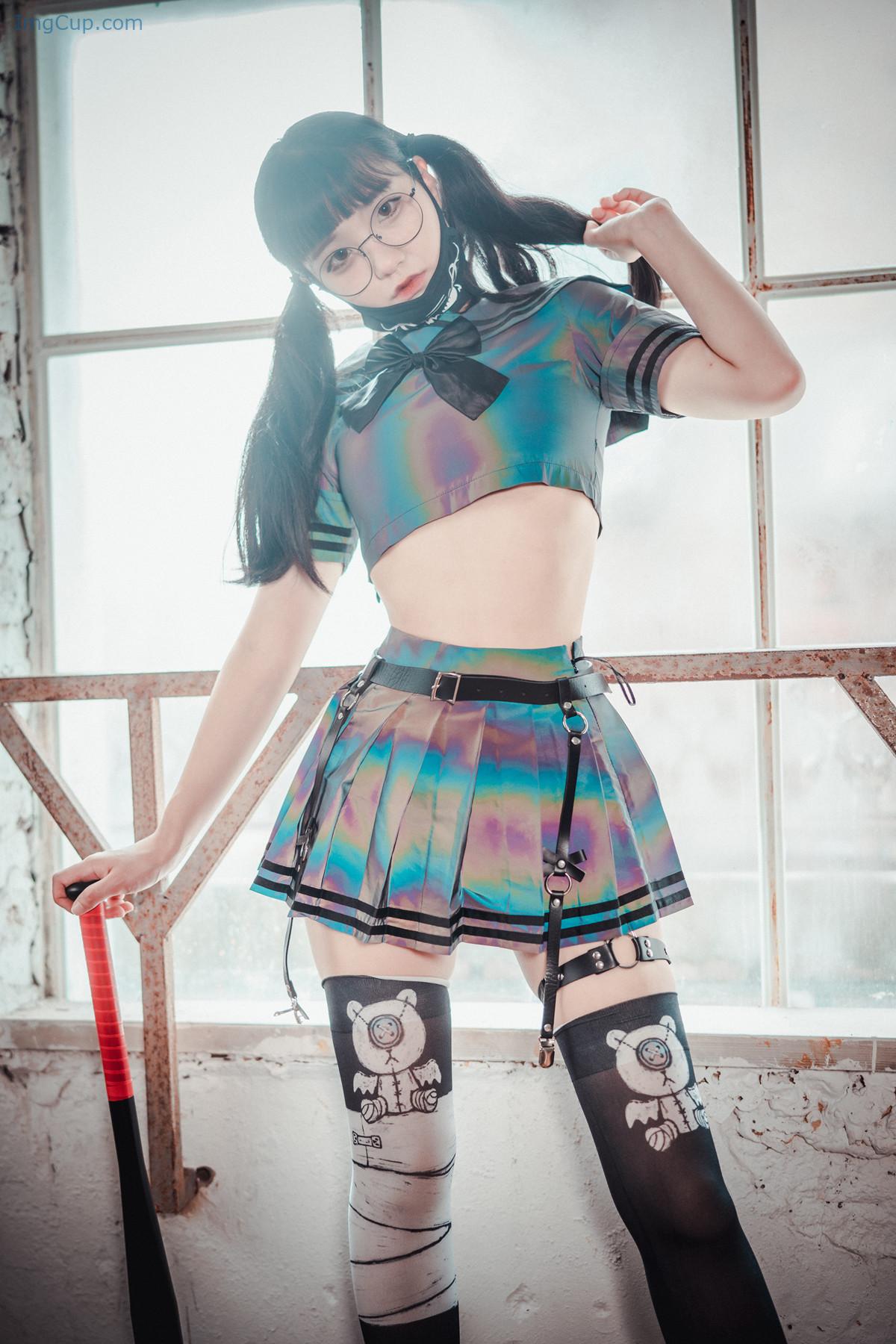 1729569767_581_Jeong-Jenny-정제니-DJAWA-‘The-Smashing-Sailorette-Set01.jpg 1729569767 581 Jeong Jenny 정제니 DJAWA ‘The Smashing Sailorette Set01