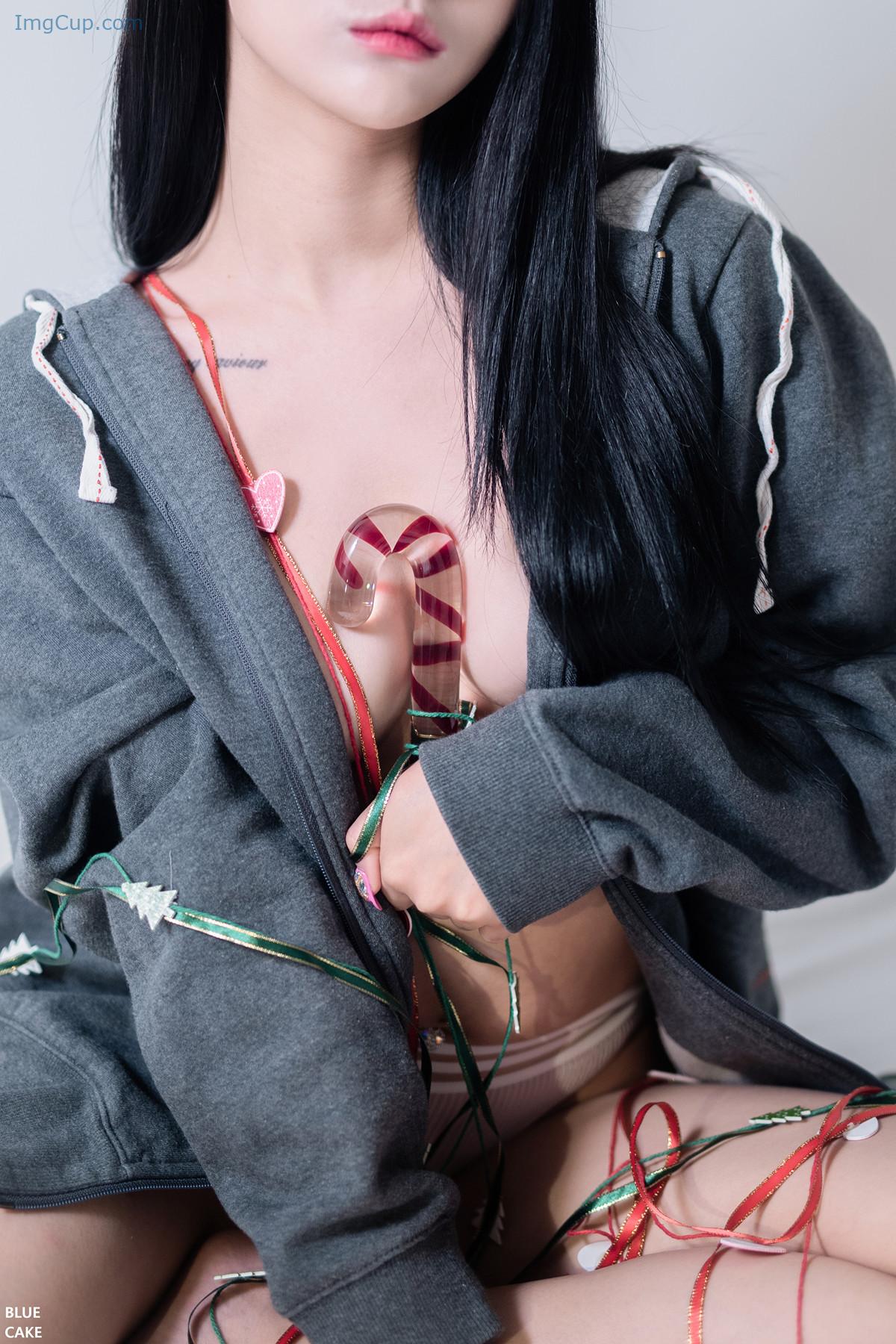 1729584220_958_Jeong-Bomi-정보미-BLUECAKE-‘Christmas-with-my-Bomi-Lover.jpg 1729584220 958 Jeong Bomi 정보미 BLUECAKE ‘Christmas with my Bomi Lover