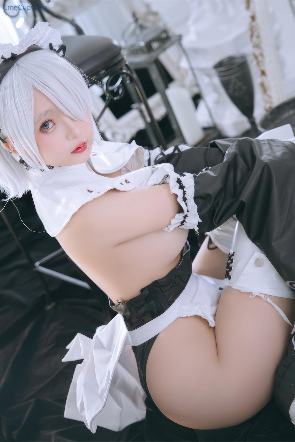 1729664092_640_Cosplay-Rinaijiao日奈娇-2B奶盖女仆-Set02.jpg 1729664092 640 Cosplay Rinaijiao日奈娇 2B奶盖女仆 Set02