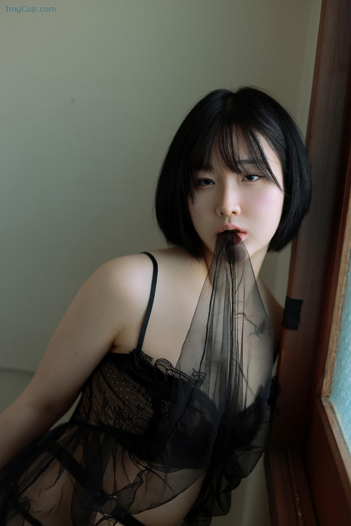 1729664210_334_YeonJju-유연주-Yo-U-Photobook-Vol06-Set01.jpg 1729664210 334 YeonJju 유연주 Yo U Photobook Vol06 Set01