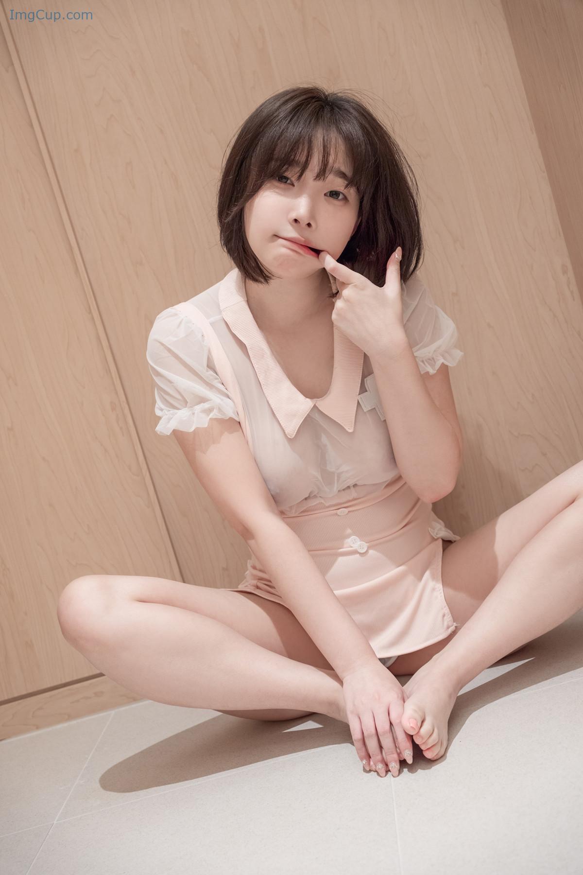 1729969297_131_Kang-Inkyung-강인경-Photobook-‘Private-Nurse.jpg 1729969297 131 Kang Inkyung 강인경 Photobook ‘Private Nurse