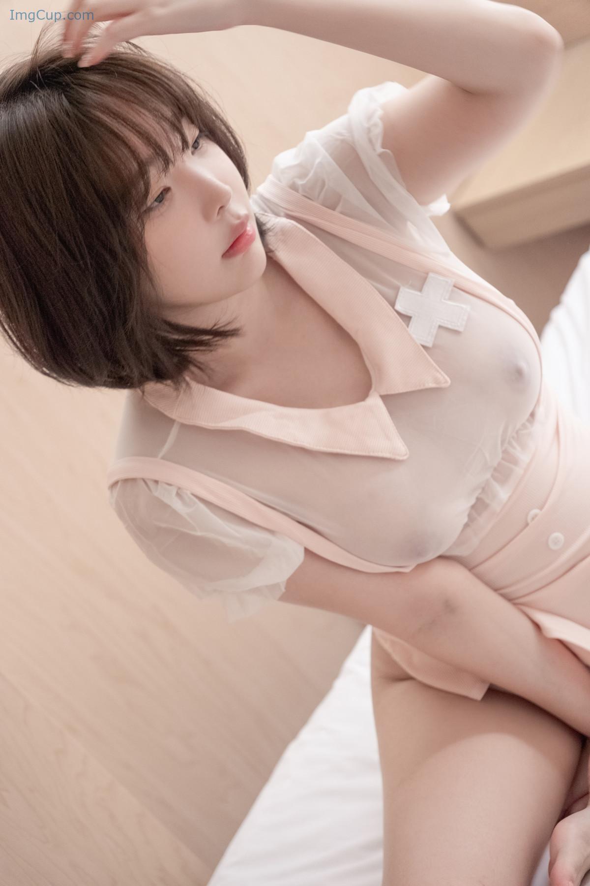 1729969299_362_Kang-Inkyung-강인경-Photobook-‘Private-Nurse.jpg 1729969299 362 Kang Inkyung 강인경 Photobook ‘Private Nurse