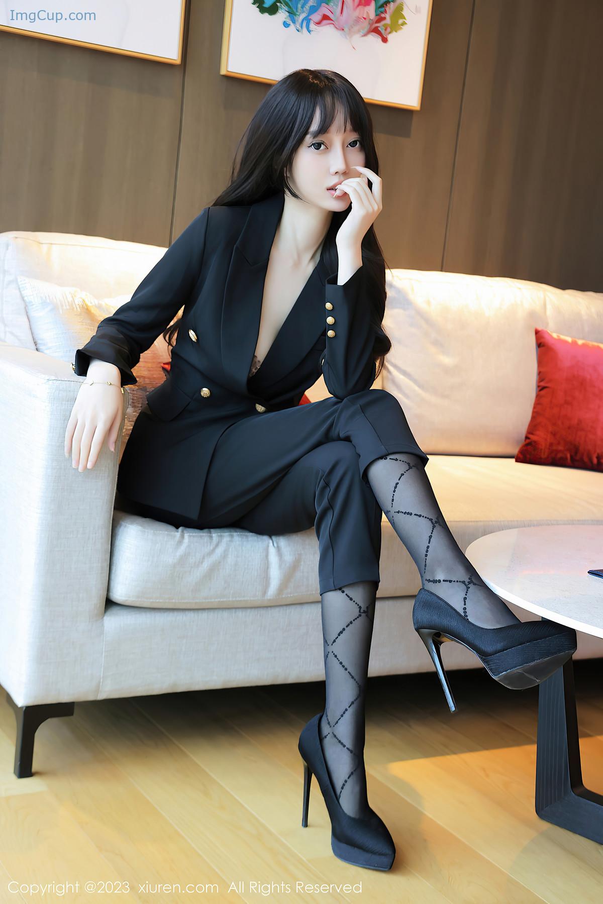 1730030311_987_XiuRen秀人网-NO7502-玥儿玥er.jpg 1730030311 987 XiuRen秀人网 NO7502 玥儿玥er