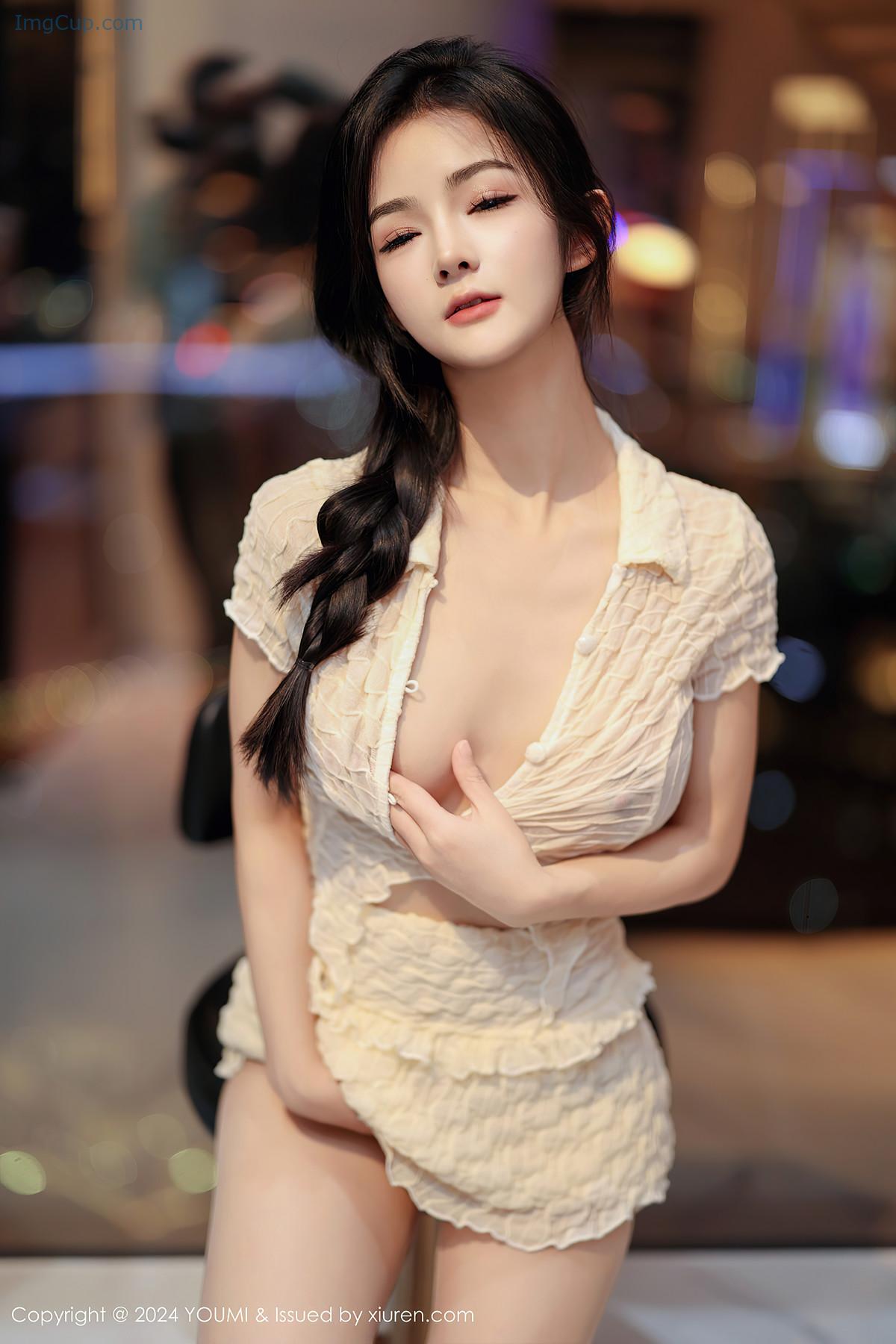 1730084534_319_Youmi尤蜜荟-VOL1067-谭小灵TanXiaoling.jpg 1730084534 319 Youmi尤蜜荟 VOL1067 谭小灵TanXiaoling