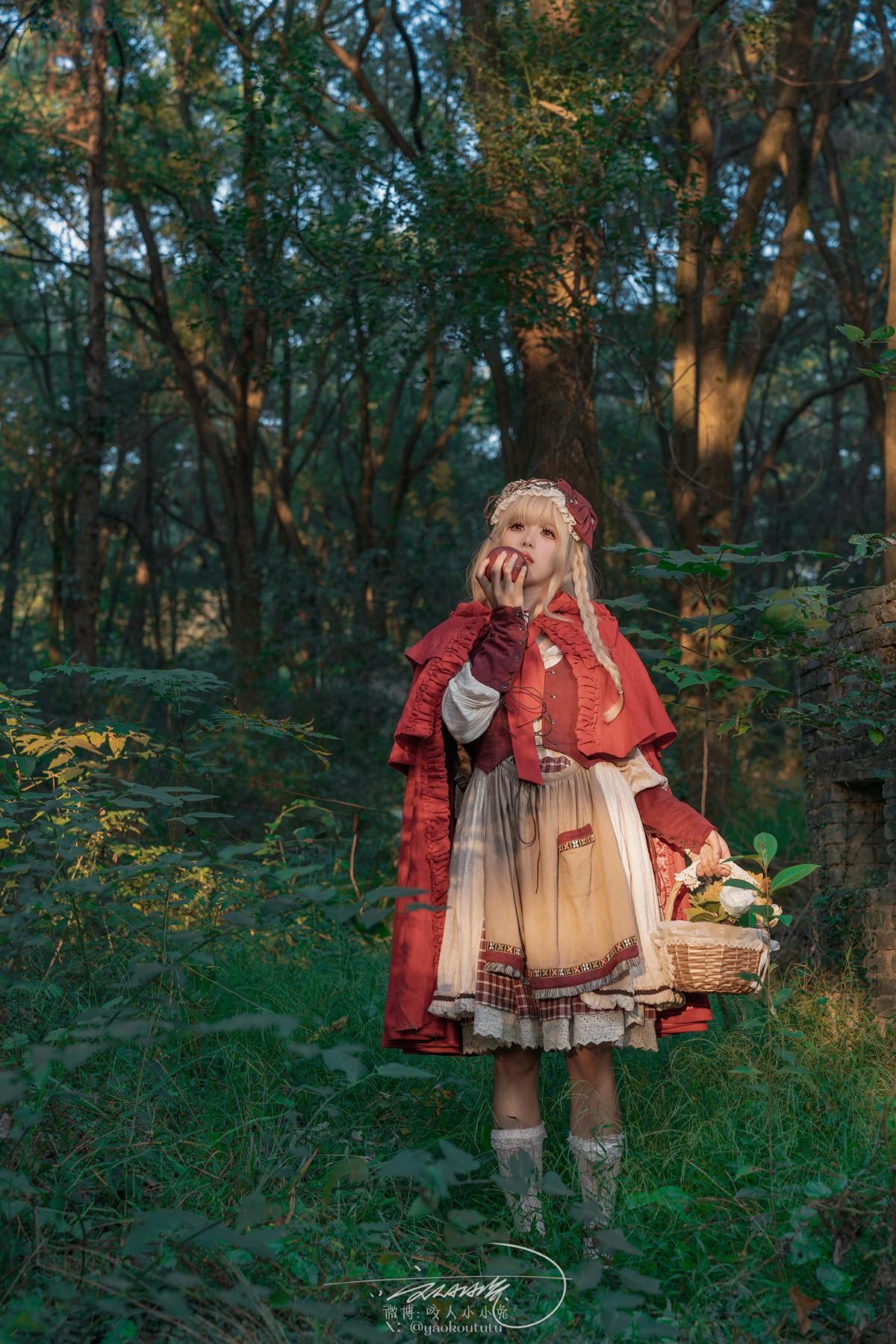 1730087677_404_Cosplay-黏黏团子兔-迷途小红帽.jpg 1730087677 404 Cosplay 黏黏团子兔 迷途小红帽