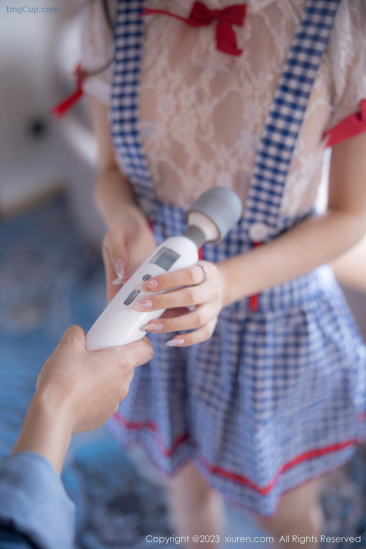 1730120645_269_XiuRen秀人网-NO7509-幼幼Yoyo.jpg 1730120645 269 XiuRen秀人网 NO7509 幼幼Yoyo