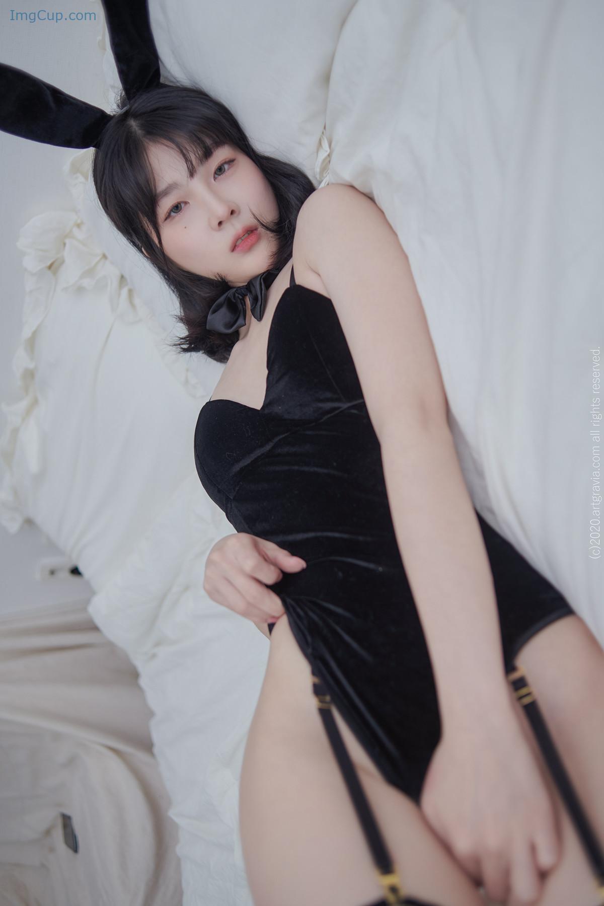 1730187235_758_JangJoo-장주-ArtGravia-Vol200-Photobook-Set02.jpeg 1730187235 758 JangJoo 장주 ArtGravia Vol200 Photobook Set02