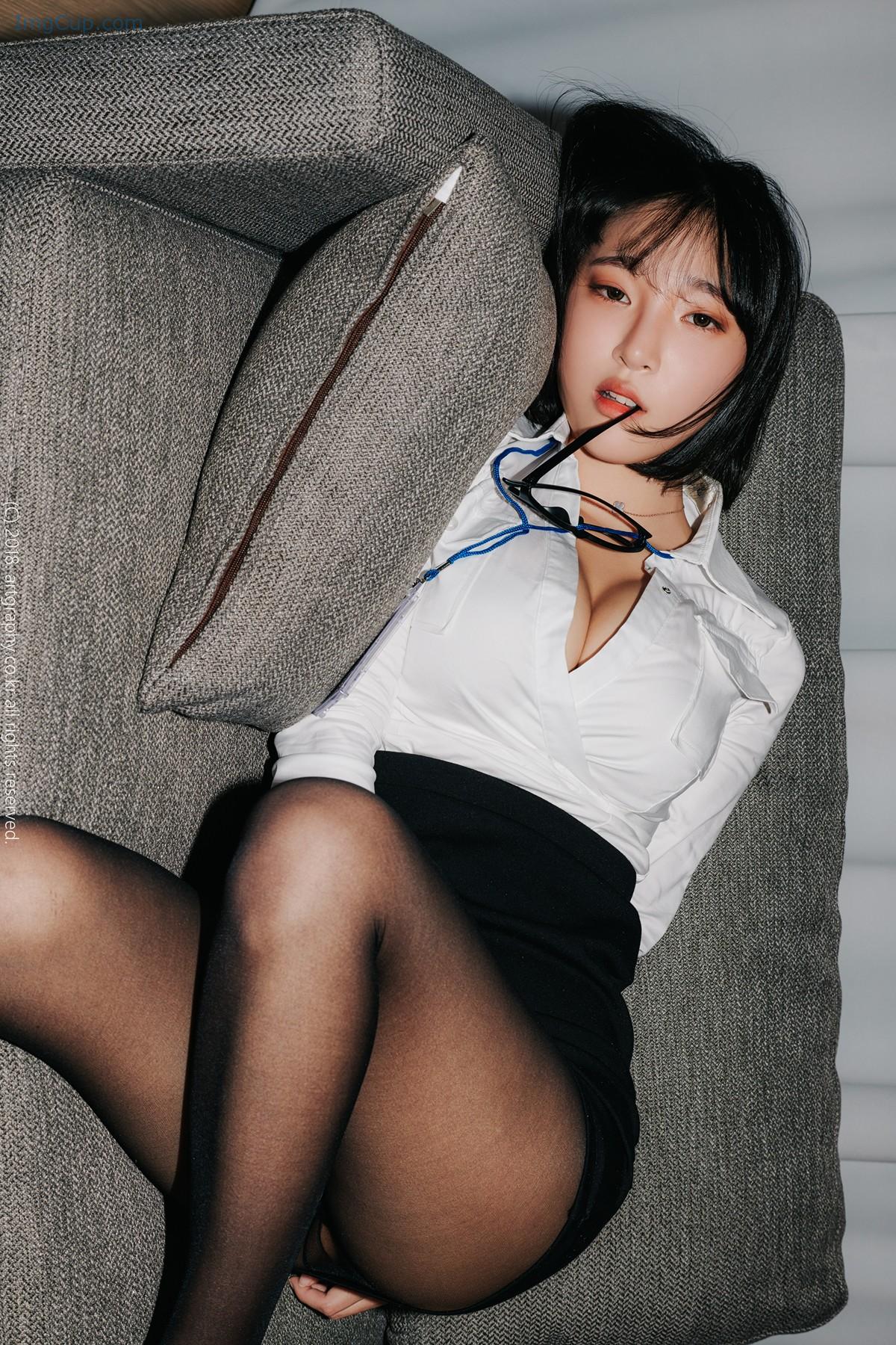 1730216201_55_Kang-Inkyung-강인경-ArtGravia-Vol042-Photobook-Set01.jpg 1730216201 55 Kang Inkyung 강인경 ArtGravia Vol042 Photobook Set01