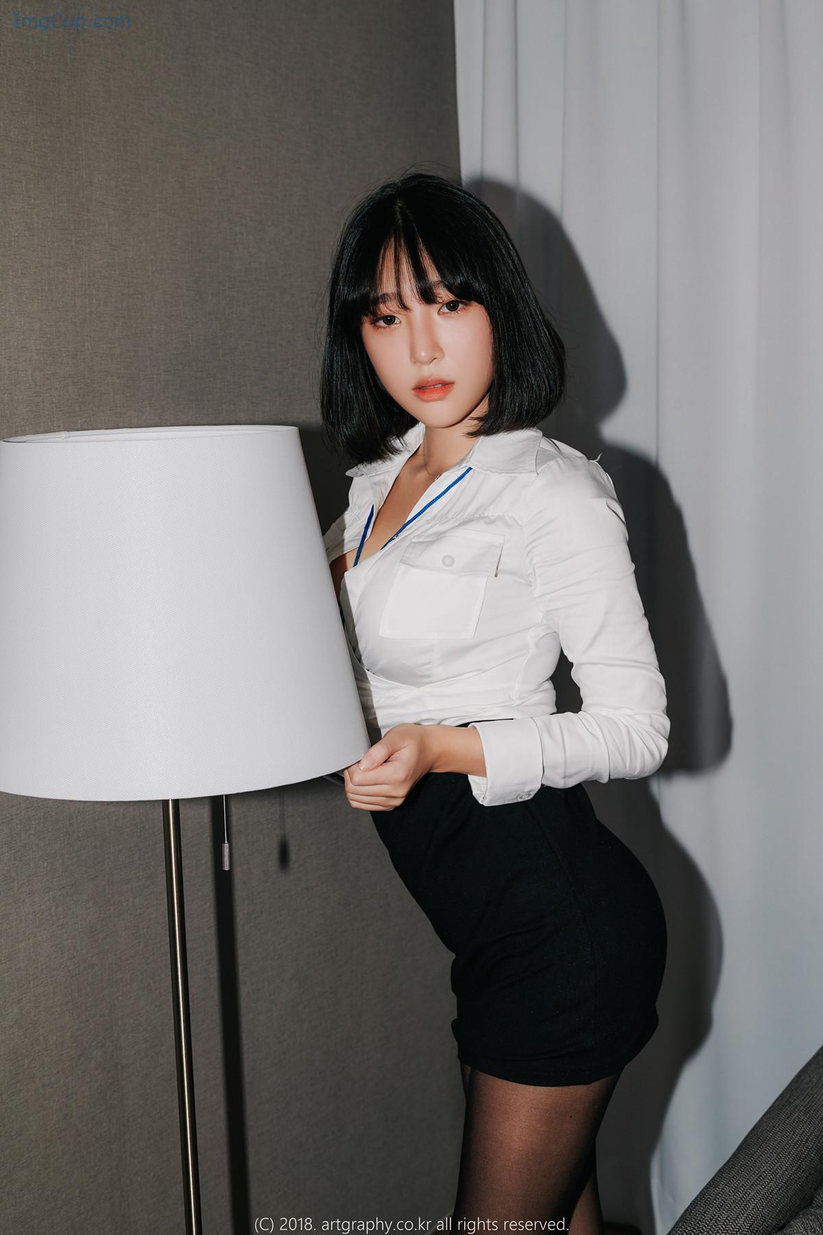 1730216204_238_Kang-Inkyung-강인경-ArtGravia-Vol042-Photobook-Set01.jpg 1730216204 238 Kang Inkyung 강인경 ArtGravia Vol042 Photobook Set01