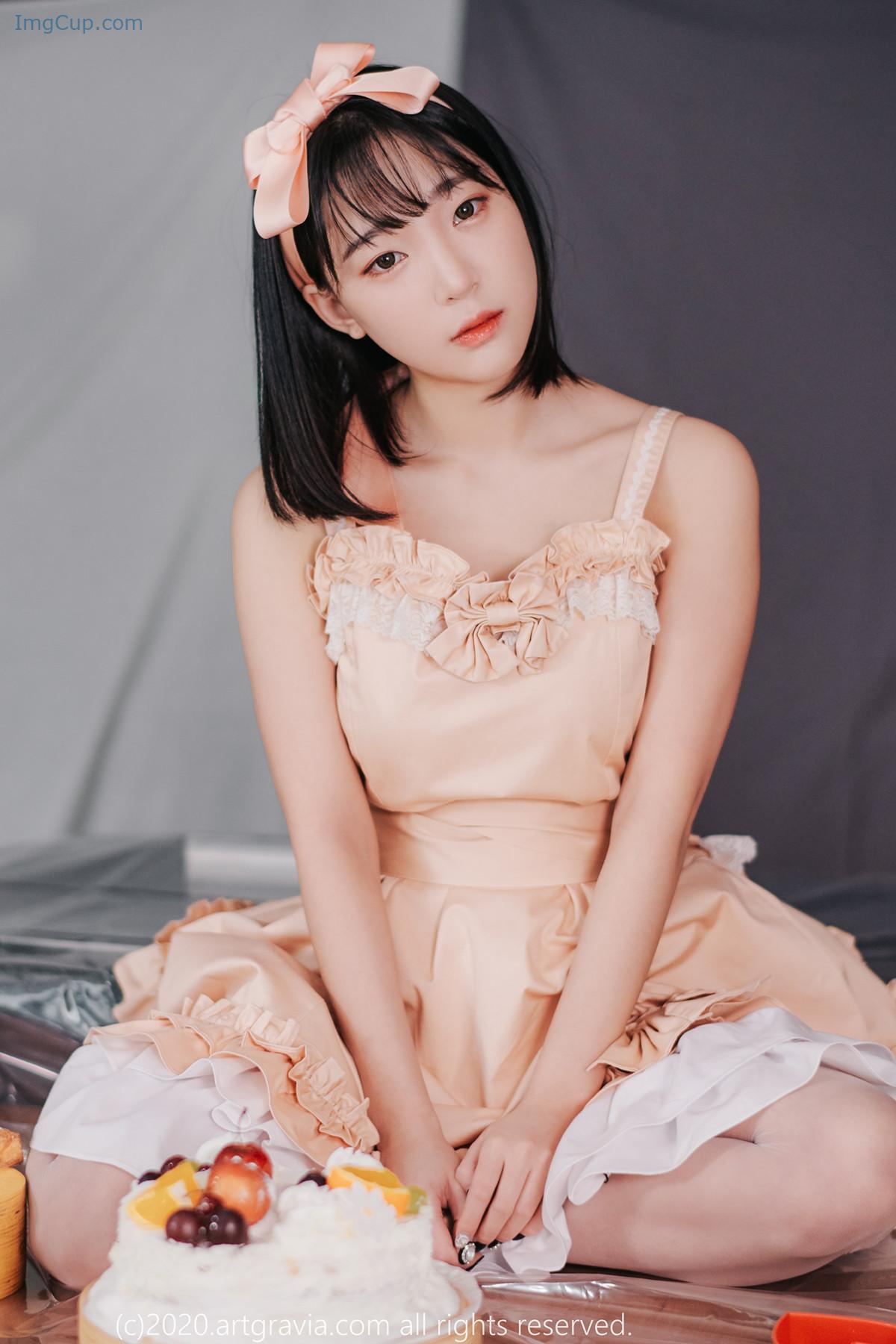 Kang-Inkyung-강인경-ArtGravia-Vol142-Photobook-Set02.jpg Kang Inkyung 강인경 ArtGravia Vol142 Photobook Set02