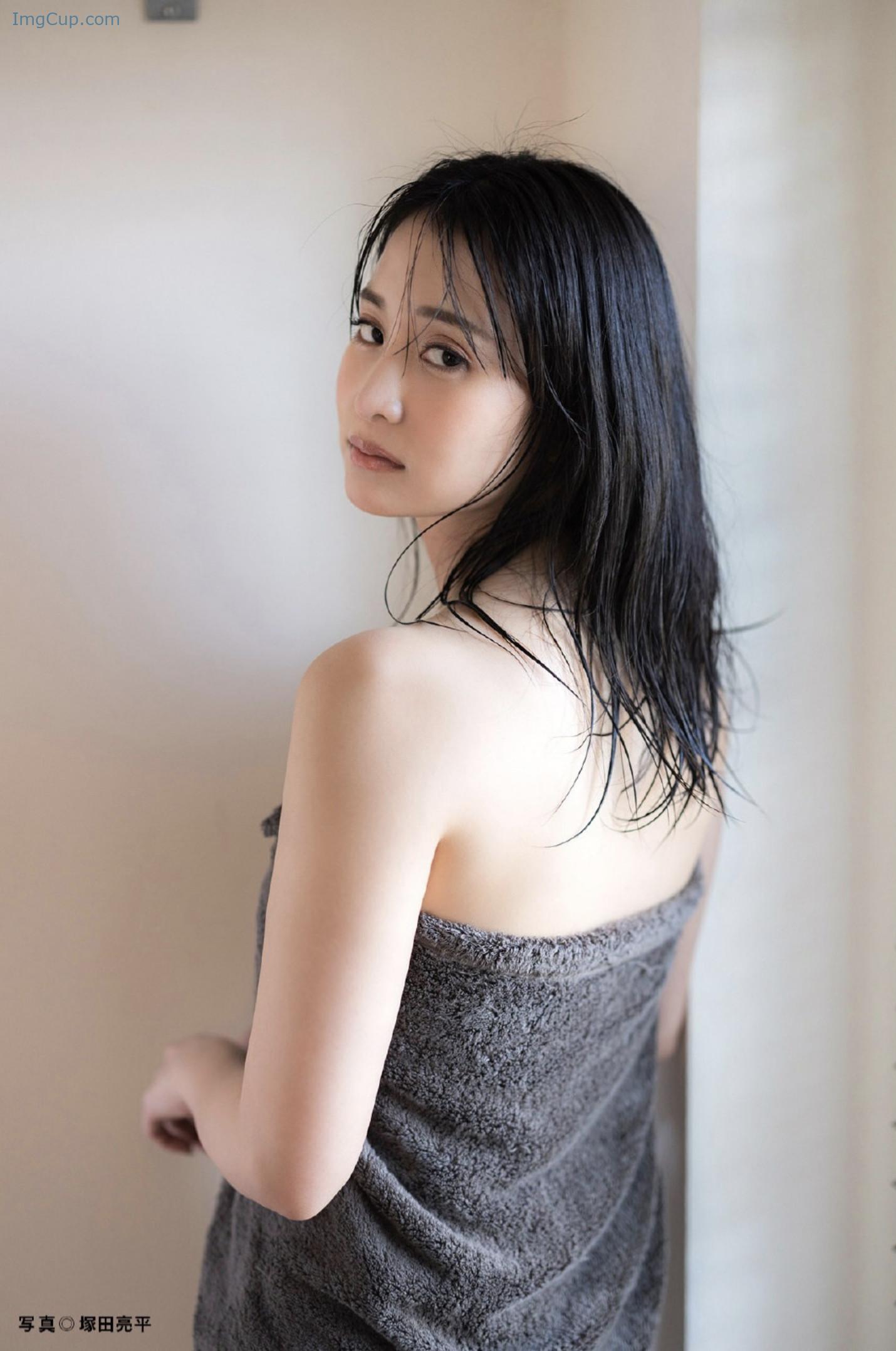 1730528811_223_FLASHデジタル写真集の名作-FLASH-20241029-フラッシュ-2024年10月29日号.jpg 1730528811 223 FLASHデジタル写真集の名作 FLASH 20241029 フラッシュ 2024年10月29日号