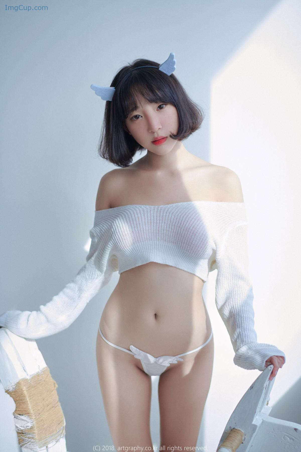 Kang-Inkyung-강인경-ArtGravia-Vol039-Photobook-Set02.jpg Kang Inkyung 강인경 ArtGravia Vol039 Photobook Set02