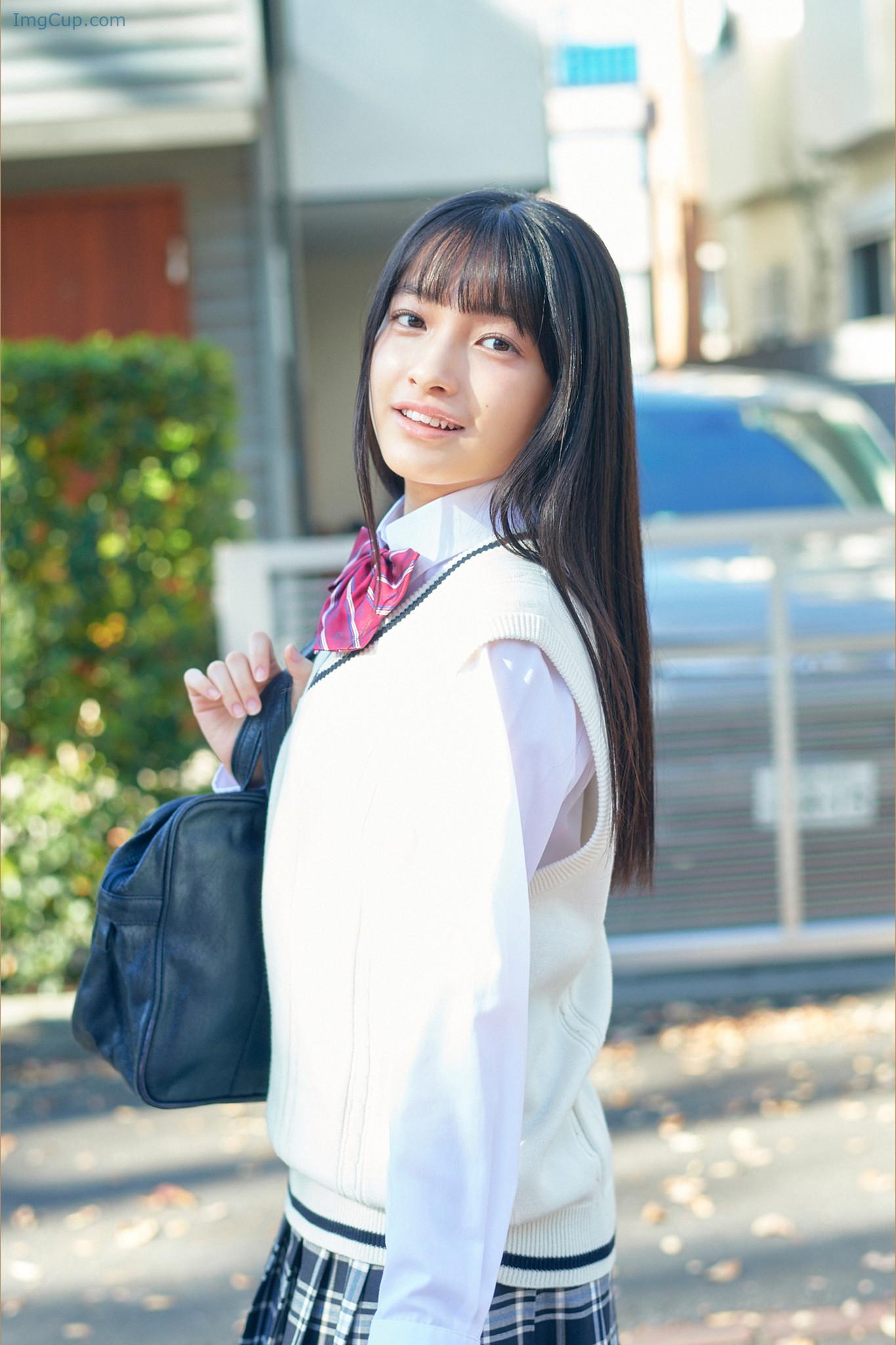 AIRIYWBGRA_5.jpg AIRIYWBGRA 5