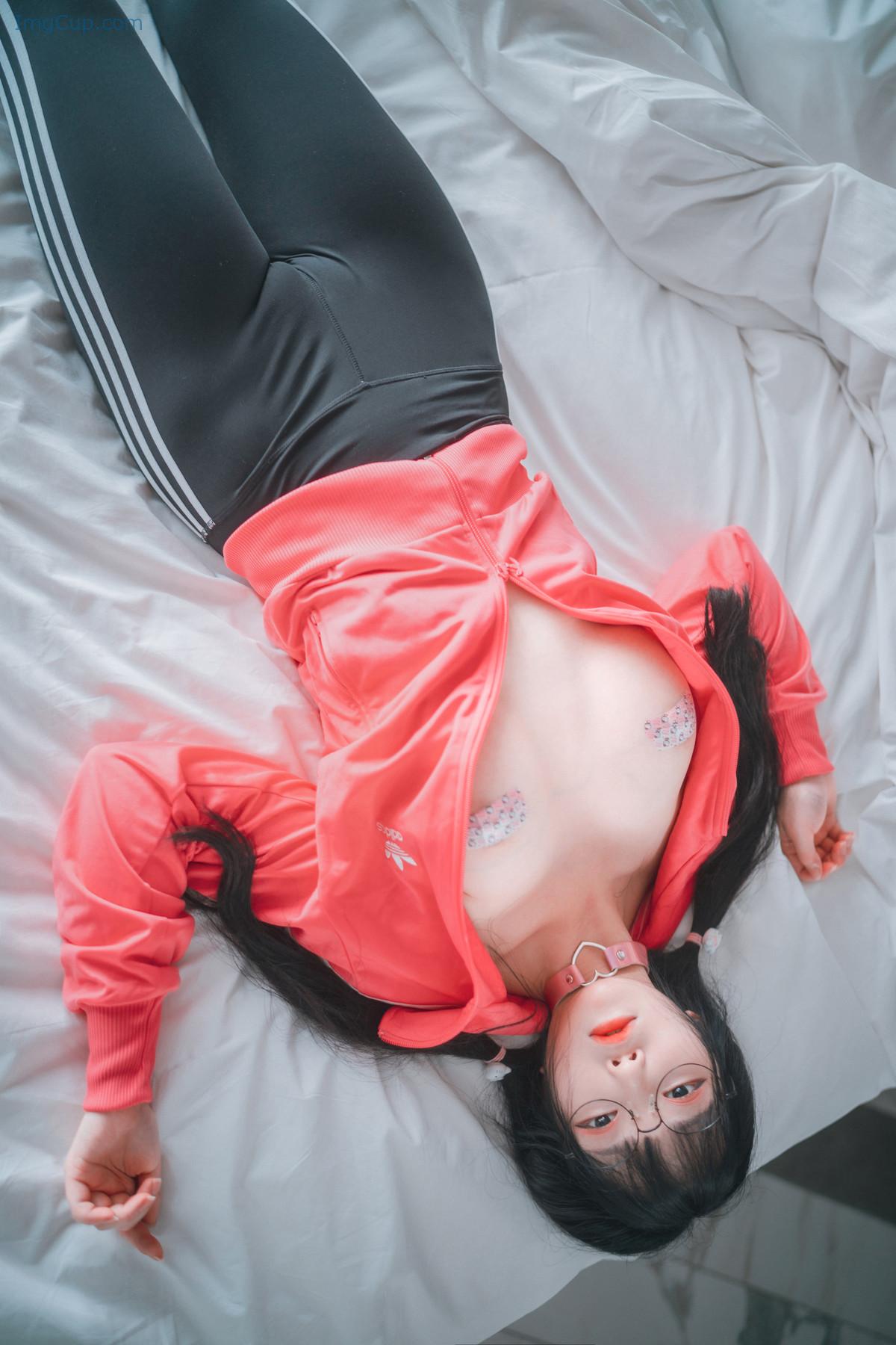 ARAMPINK1_17.jpg ARAMPINK1 17