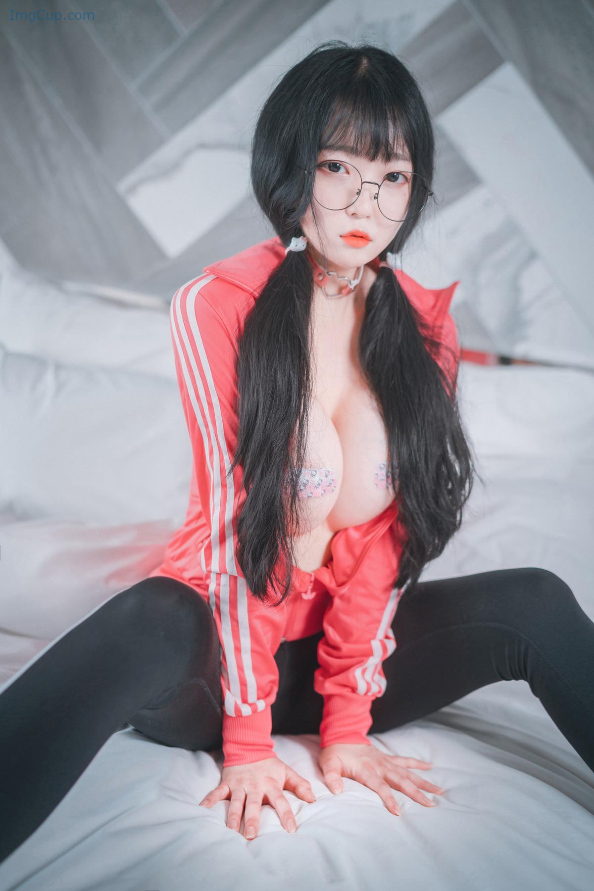 ARAMPINK2_1.jpg ARAMPINK2 1