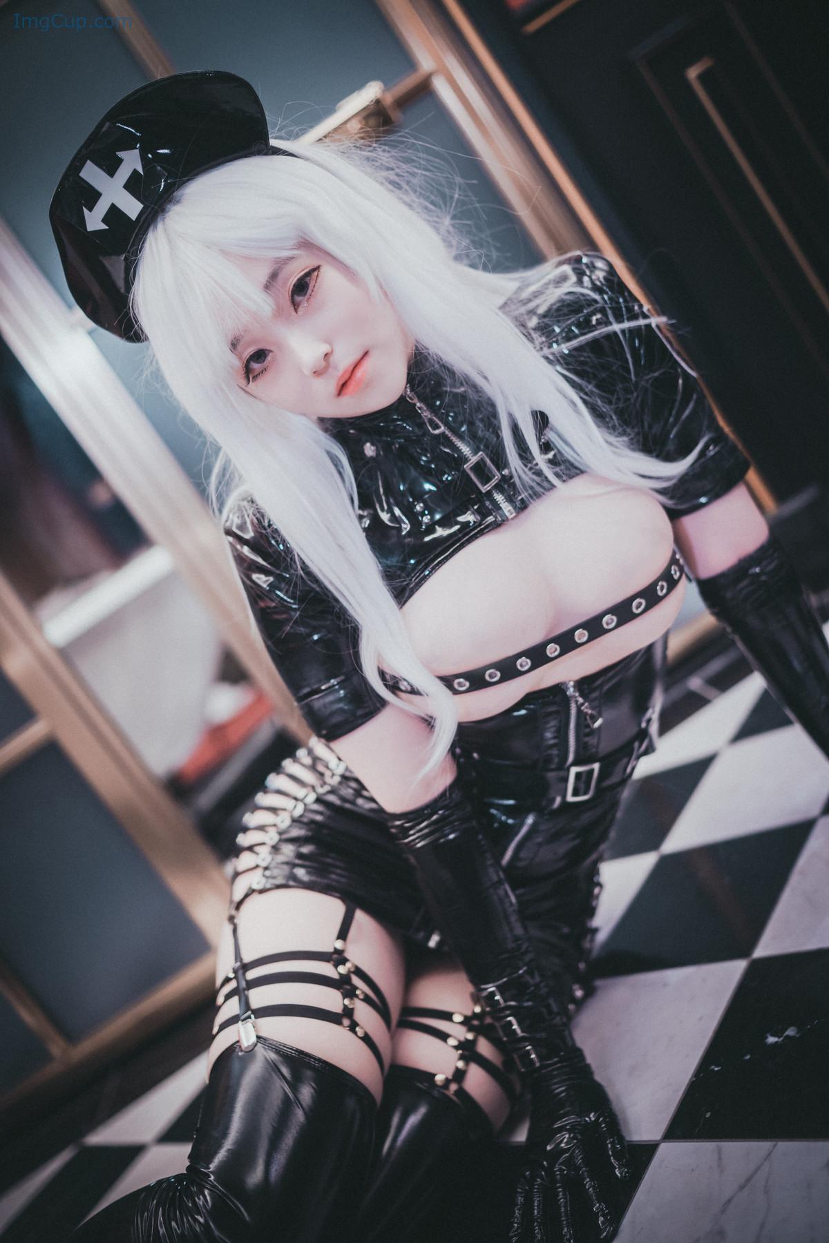 BAMNURSE2_1.jpg BAMNURSE2 1