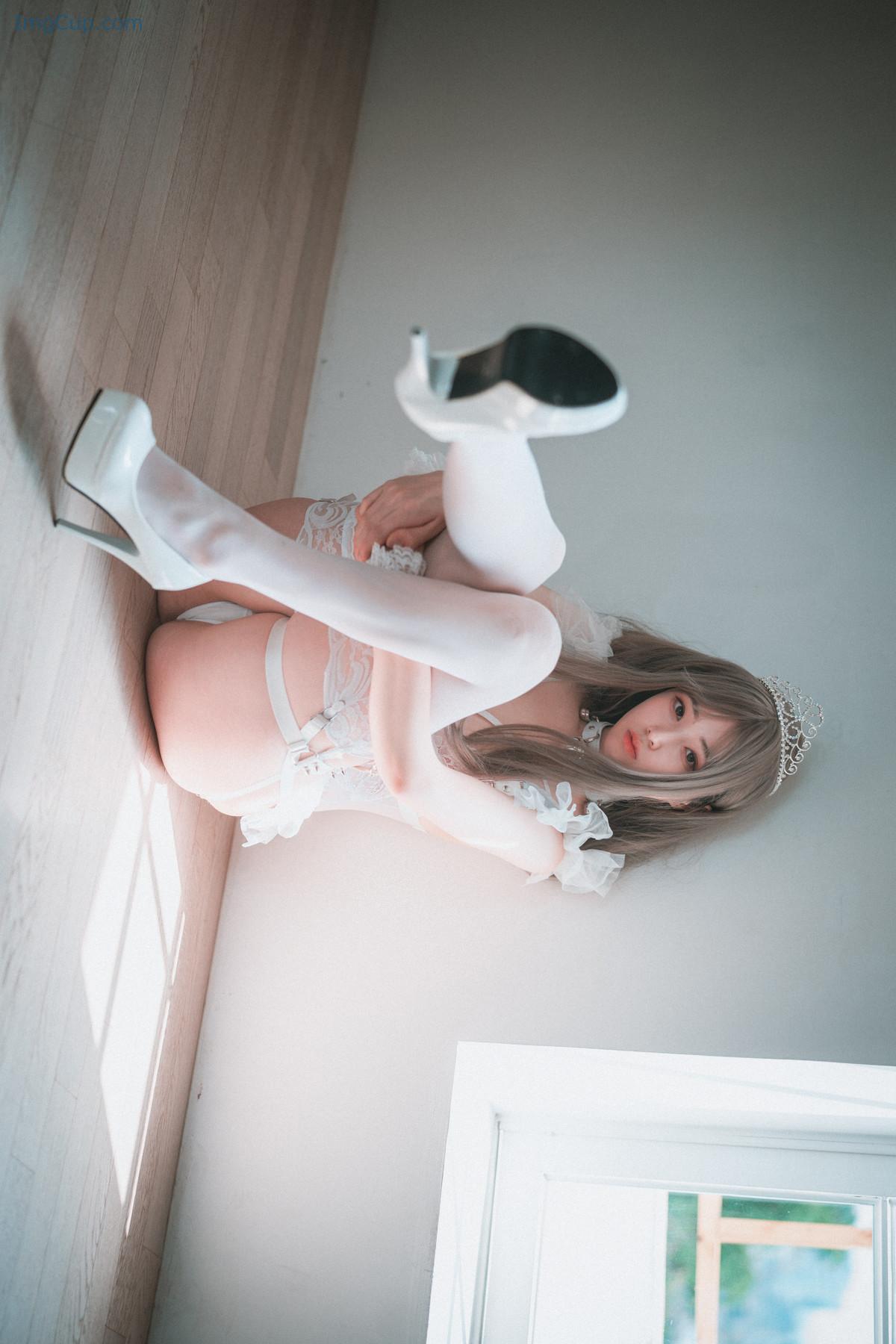 BANBIBLAC_10.jpg BANBIBLAC 10