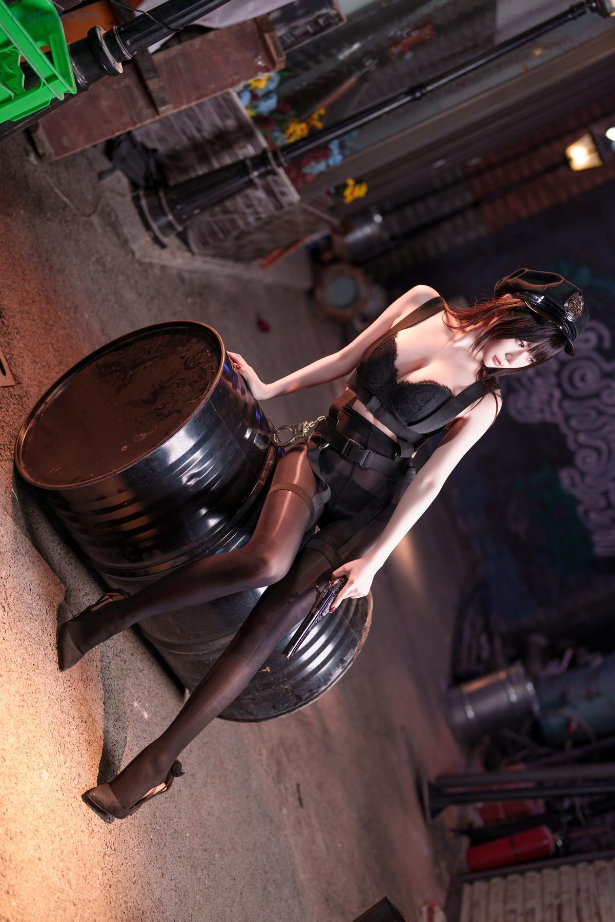 COS01B054_26.jpg COS01B054 26