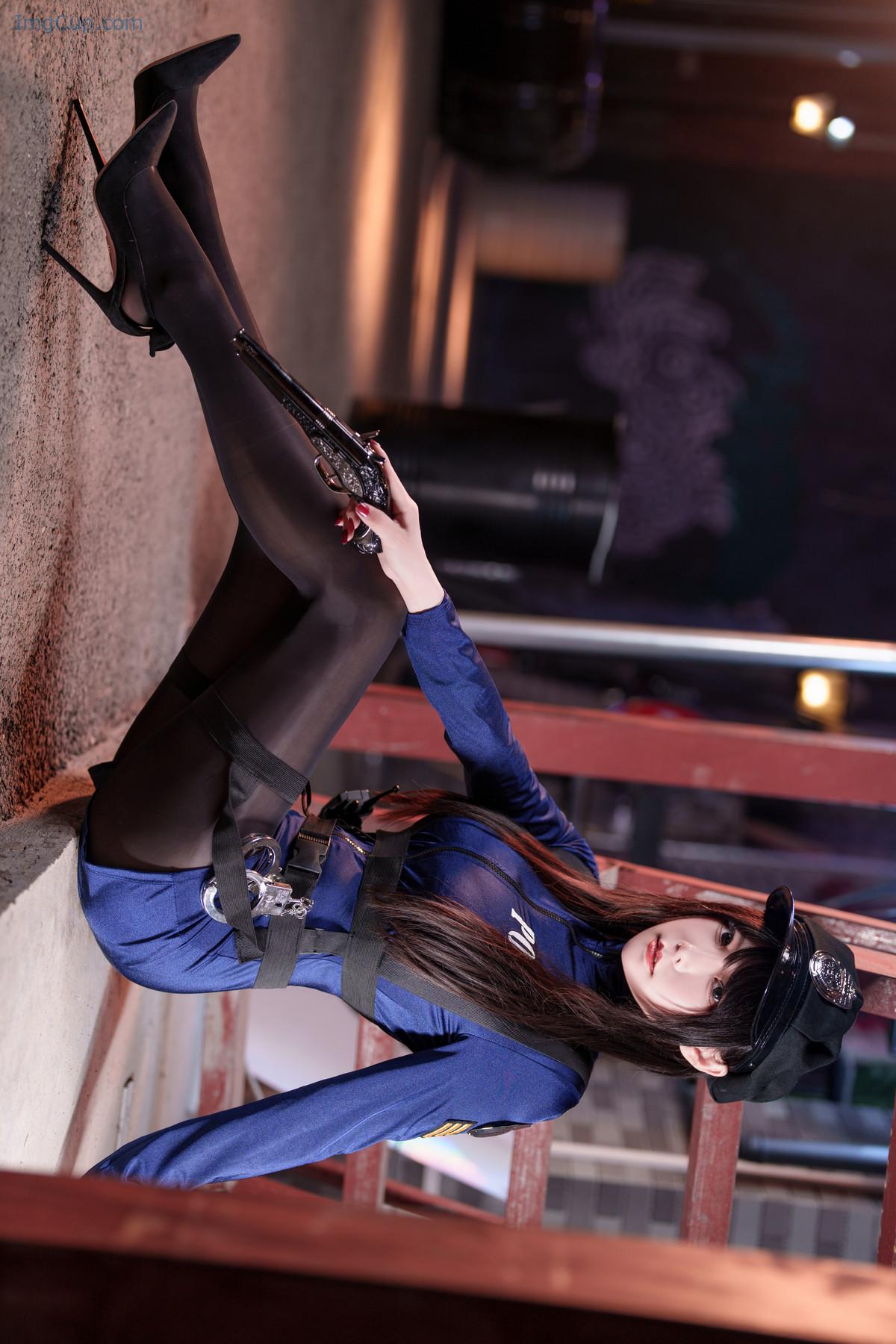 COS01B054_7.jpg COS01B054 7