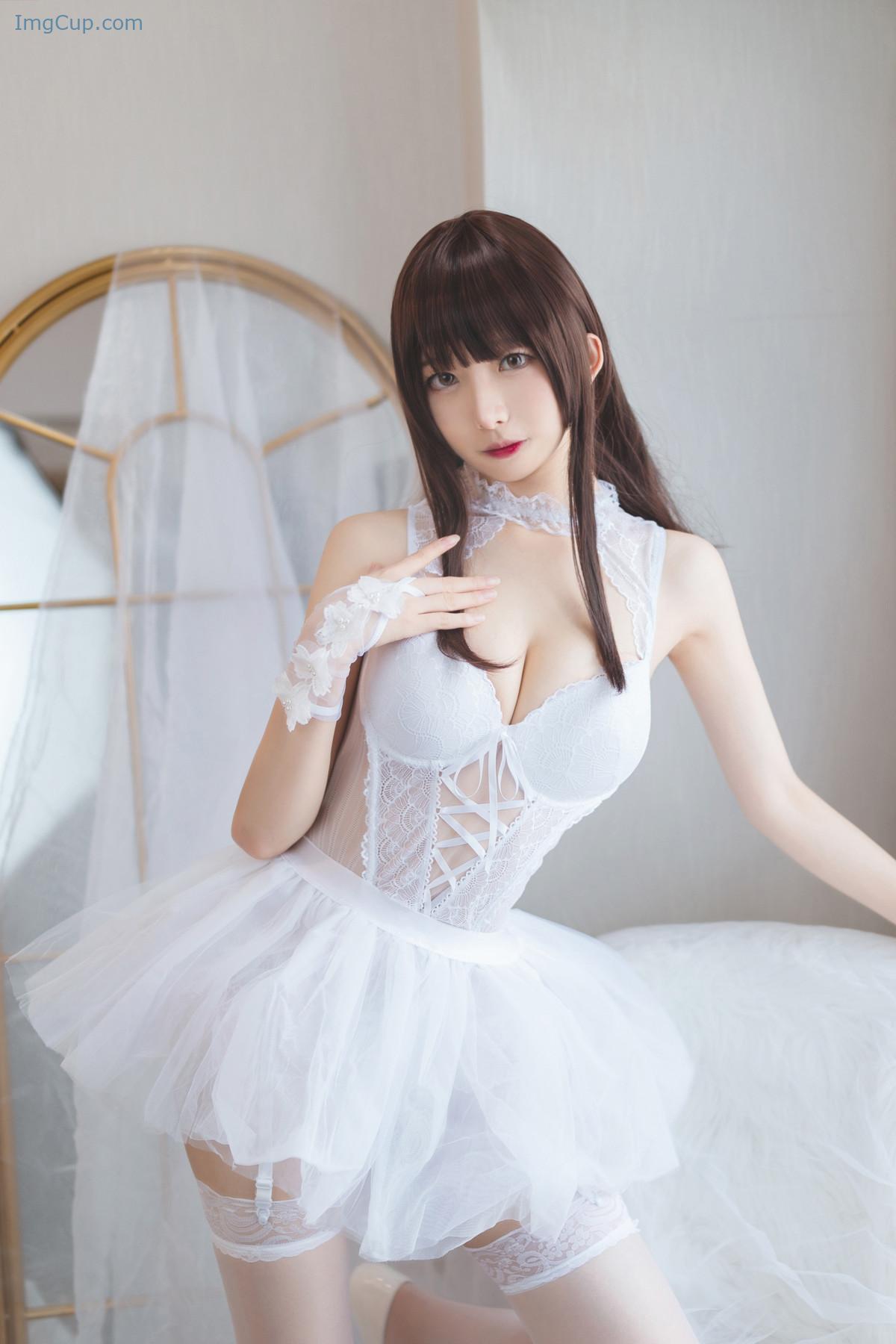 COS01B072_2.jpg COS01B072 2