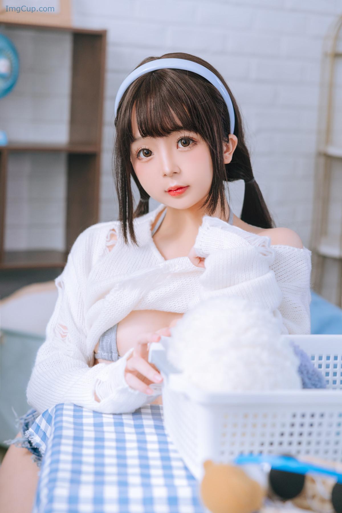 COS01B075_26.jpg COS01B075 26