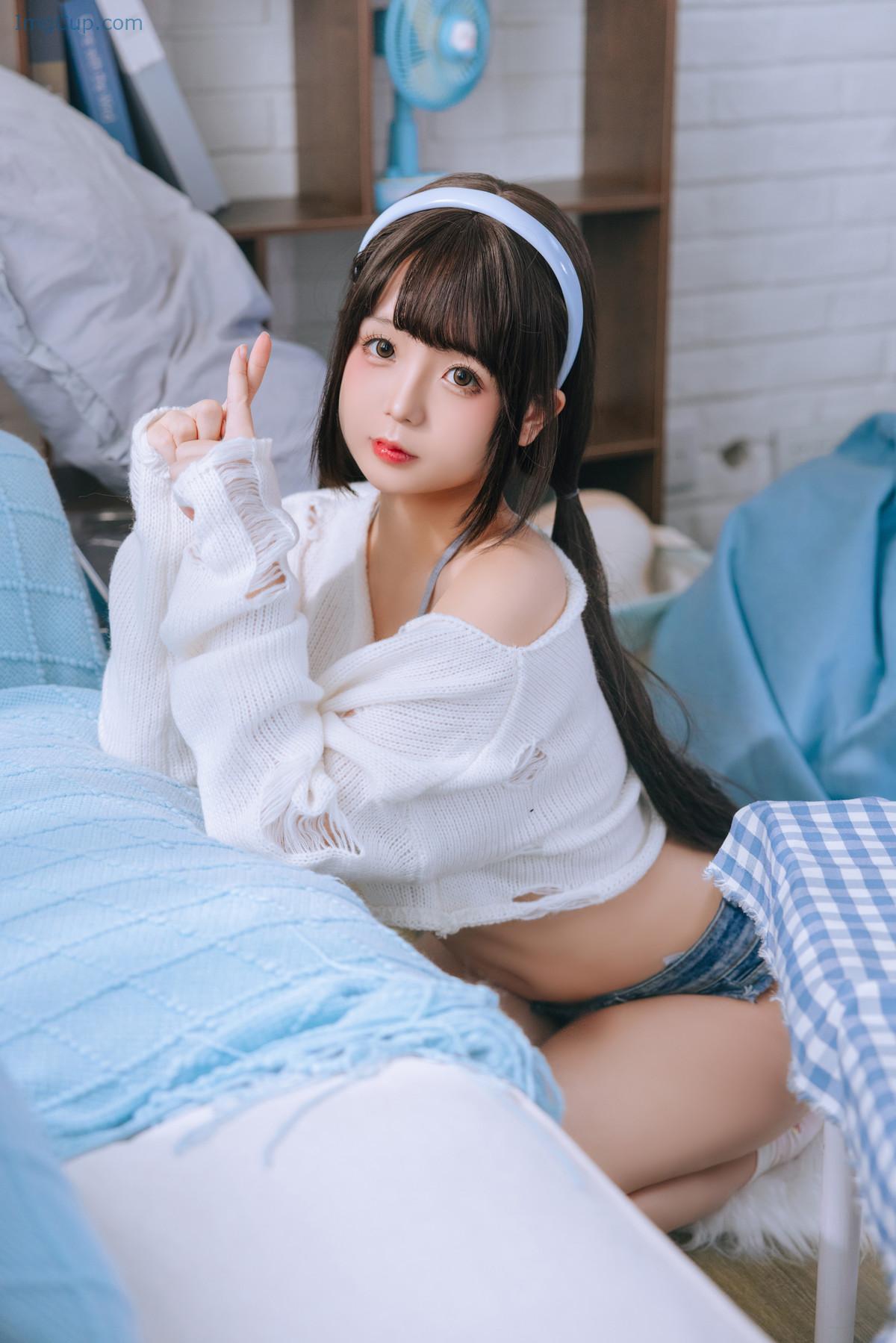 COS01B075_9.jpg COS01B075 9