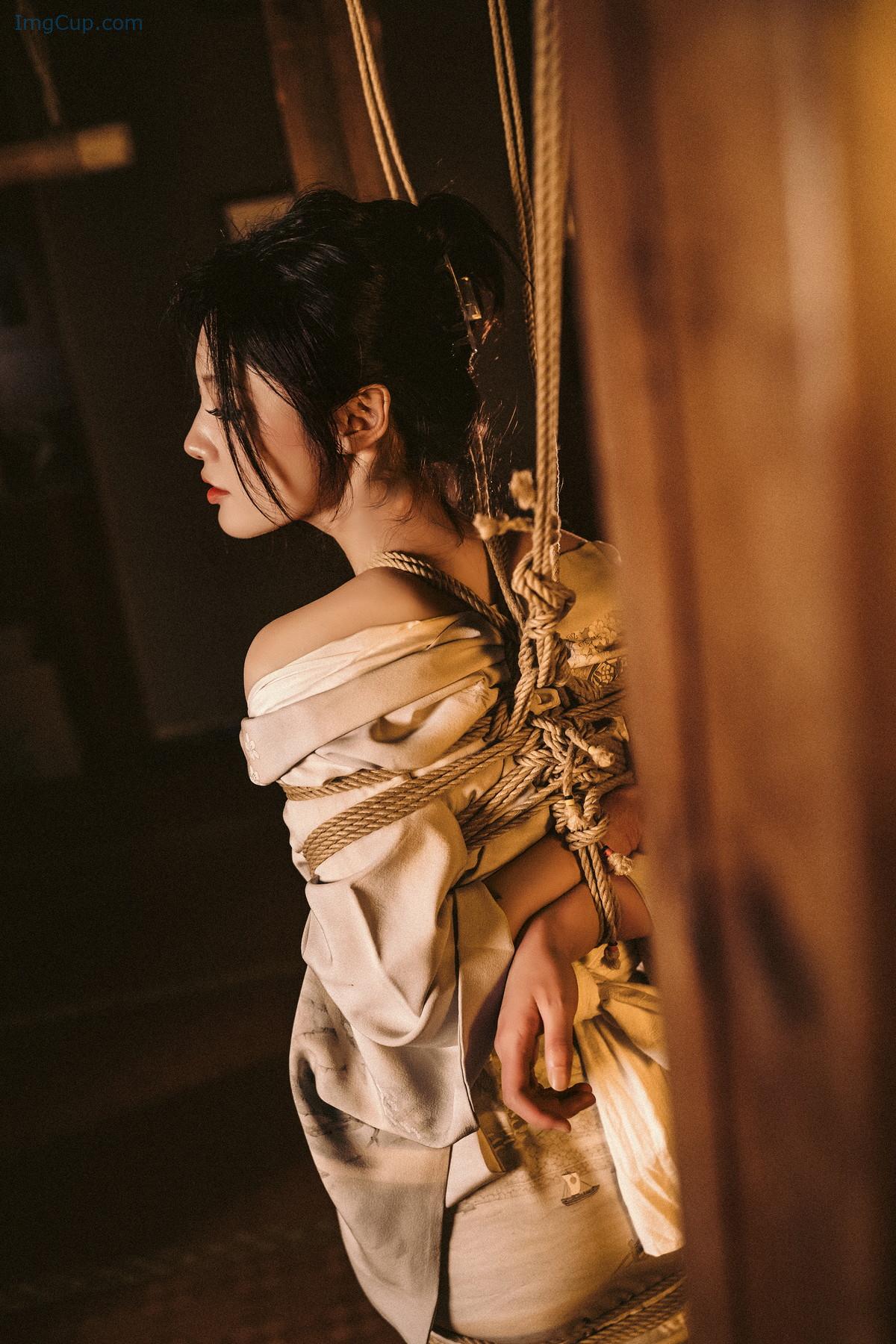 COS01Z044_22.jpg COS01Z044 22