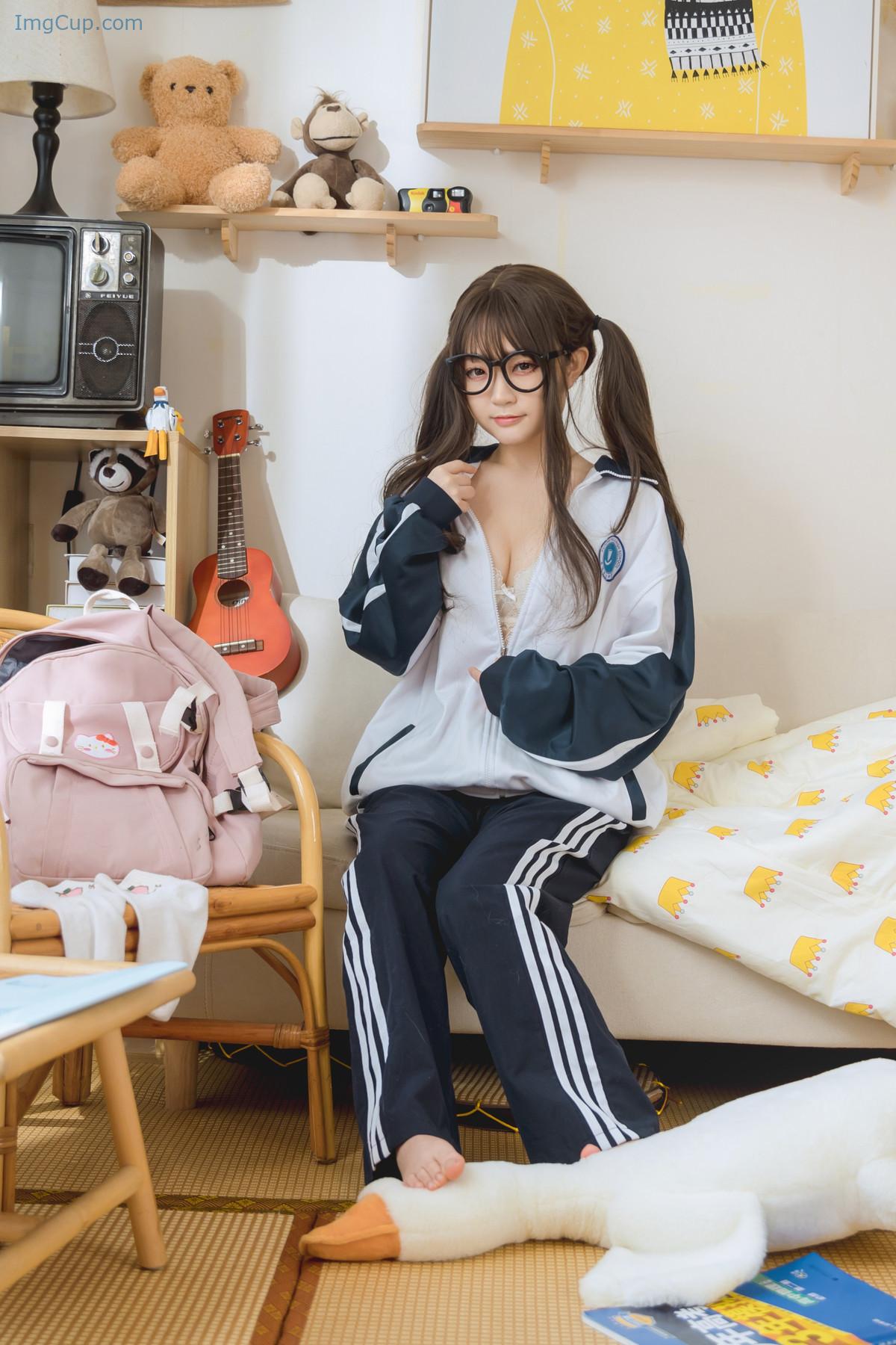 COS01Z047_19.jpg COS01Z047 19