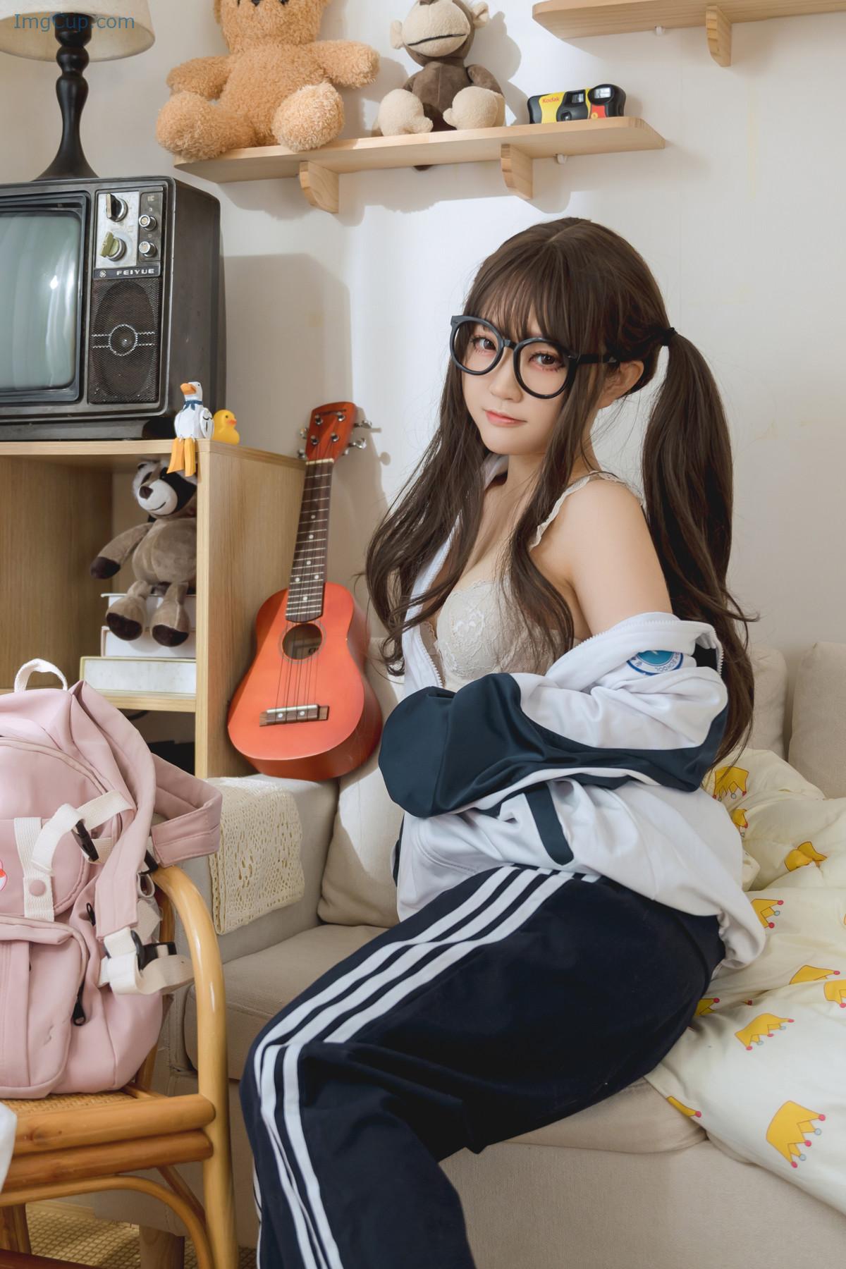 COS01Z047_23.jpg COS01Z047 23