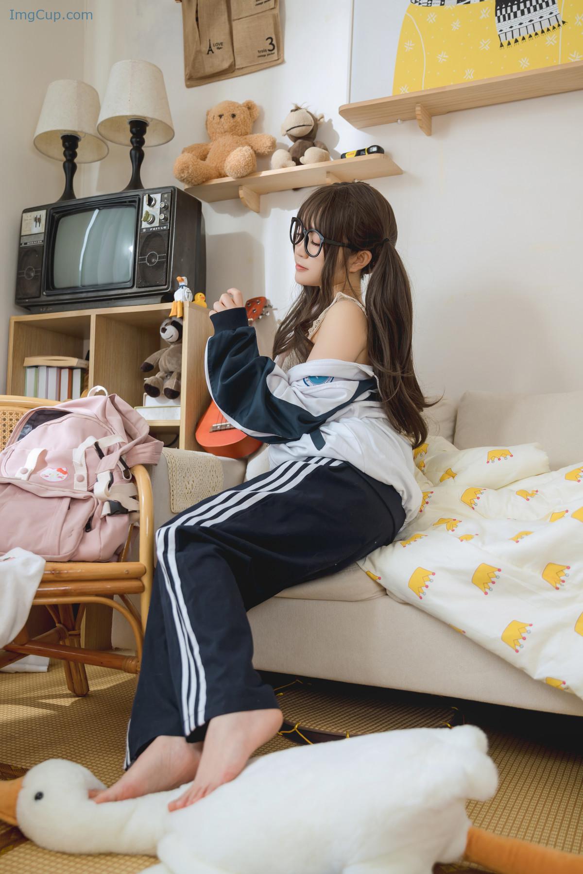 COS01Z047_24.jpg COS01Z047 24