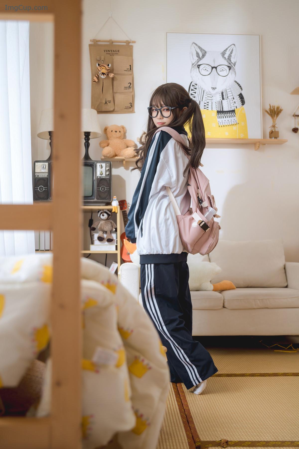 COS01Z047_5.jpg COS01Z047 5