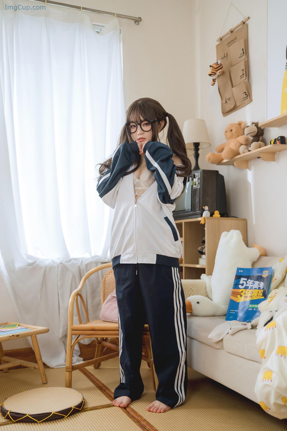 COS01Z047_57.jpg COS01Z047 57