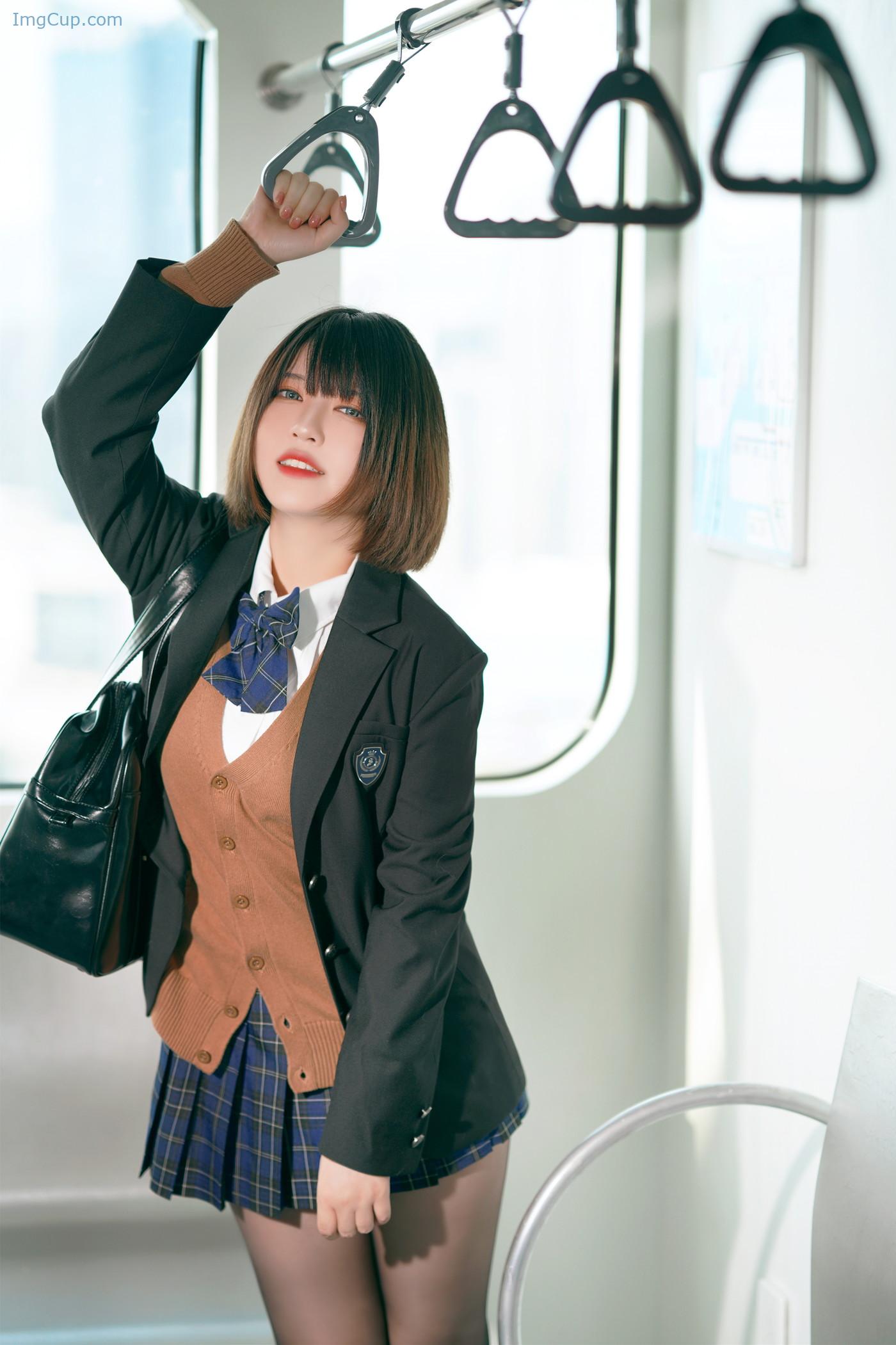 COS01Z083_5.jpg COS01Z083 5