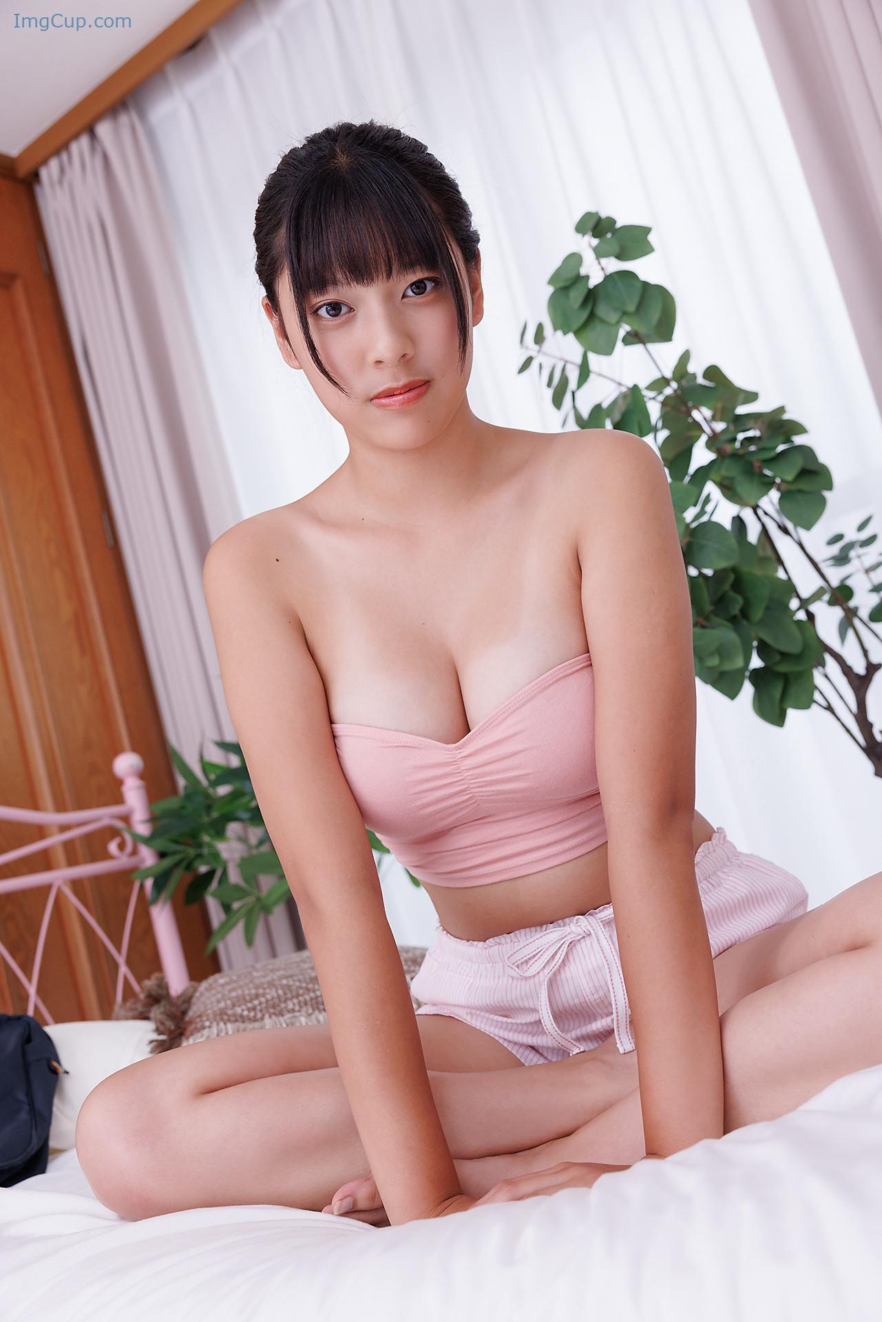 EYUHS11202_15.jpg EYUHS11202 15