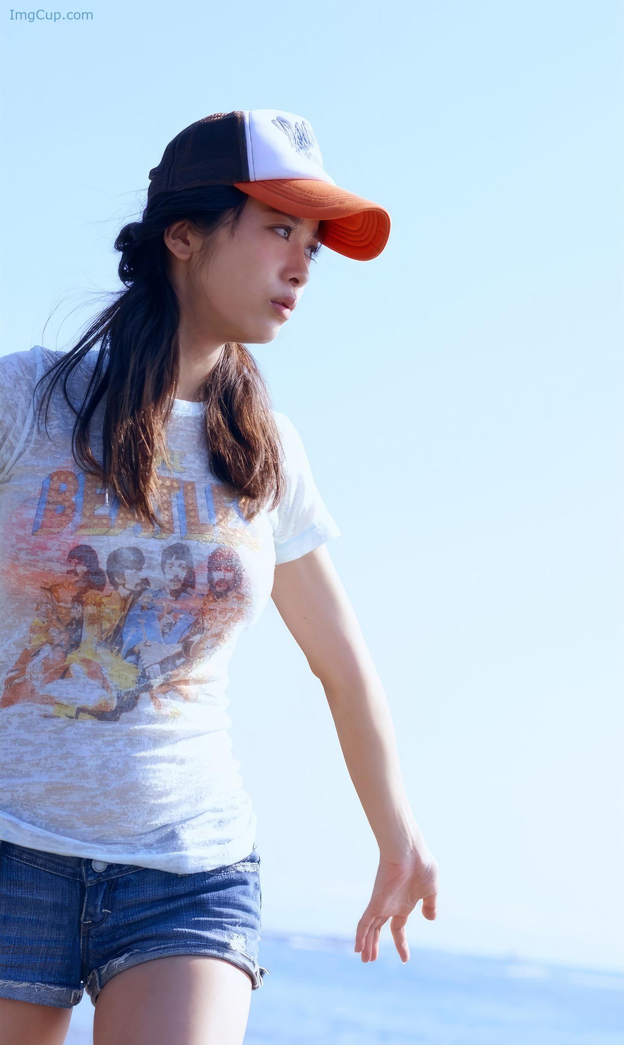 FUMISMILE2_2.jpg FUMISMILE2 2