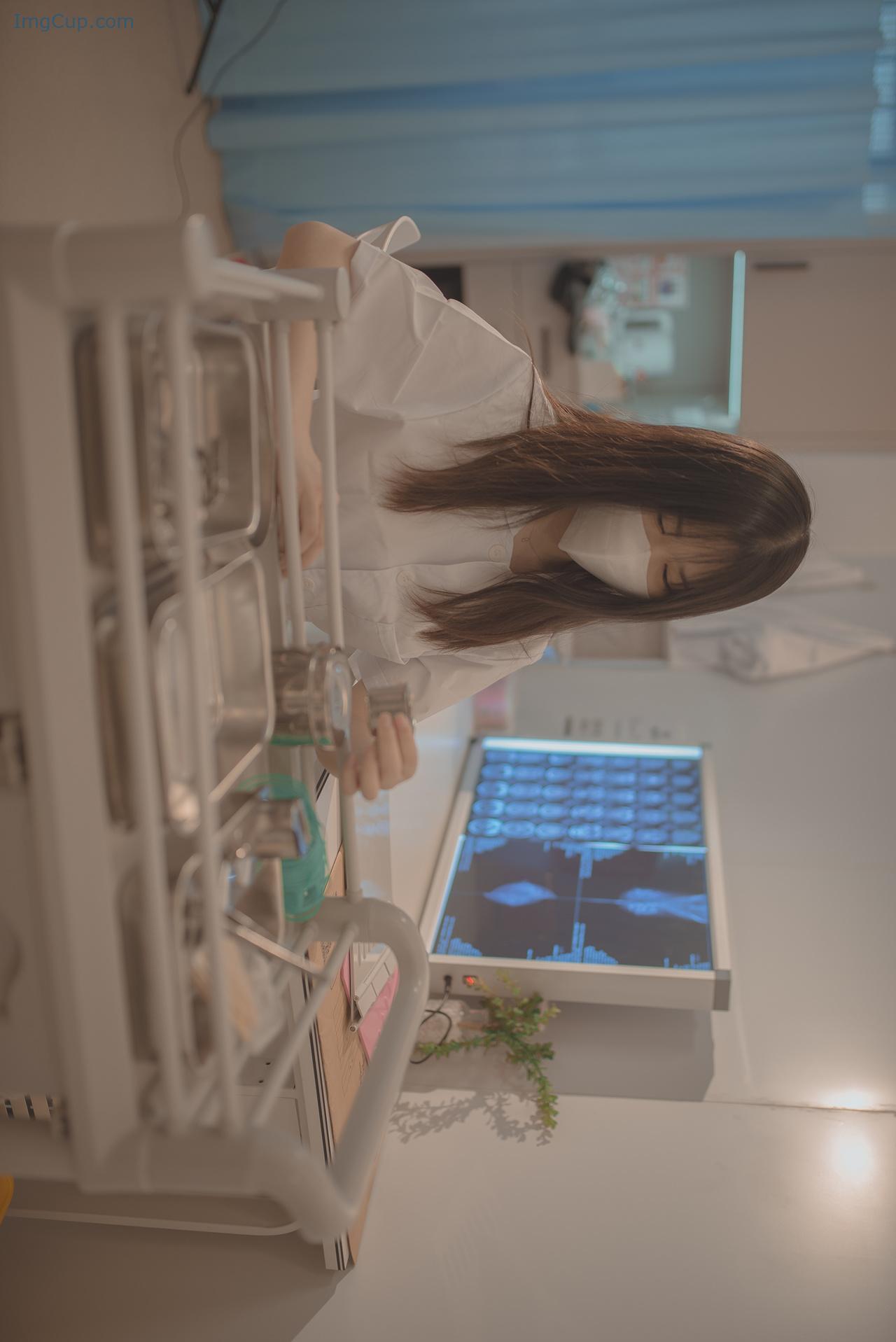 LUCTNURSE1_6.jpg LUCTNURSE1 6