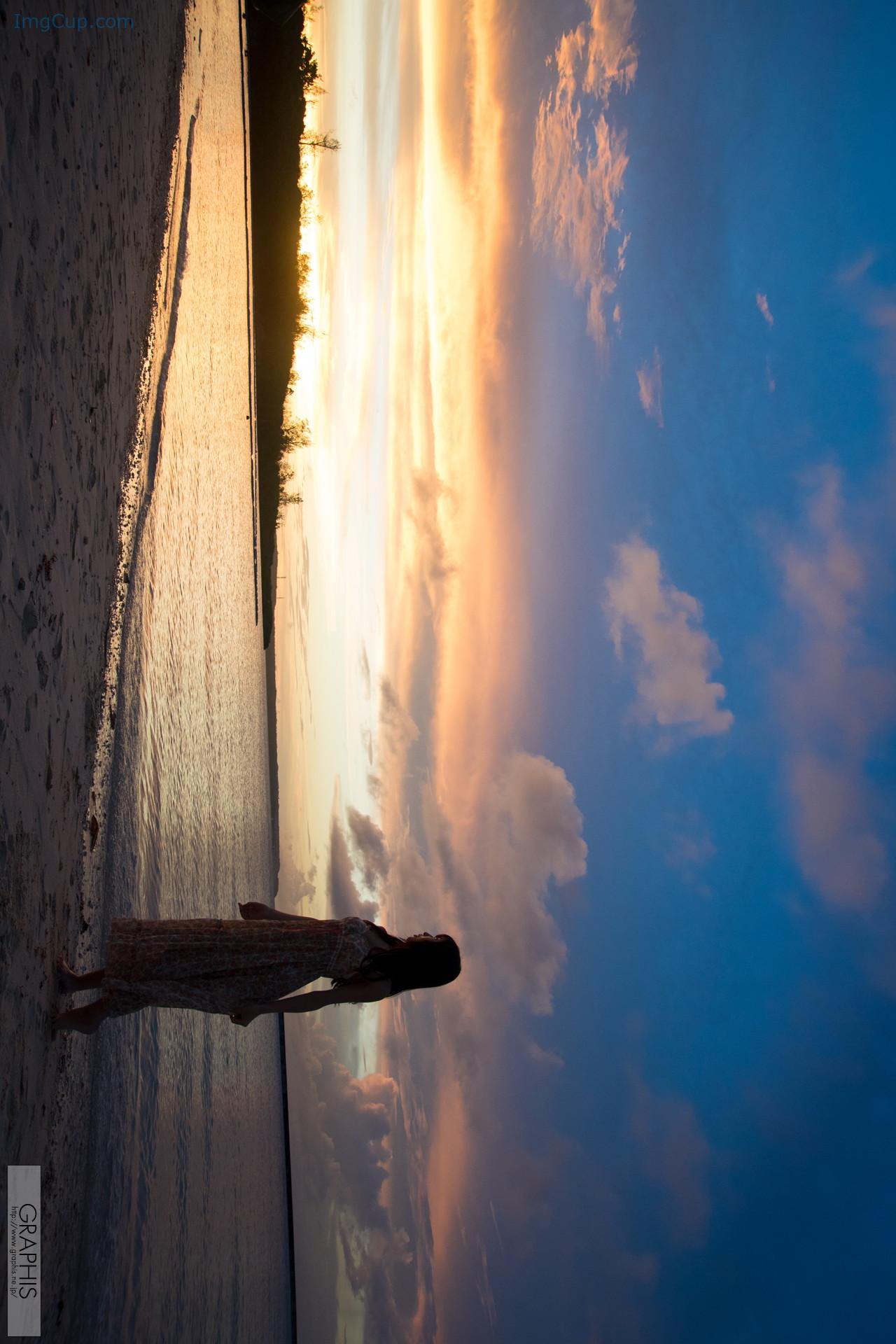 MOMOIROO2_16.jpg MOMOIROO2 16