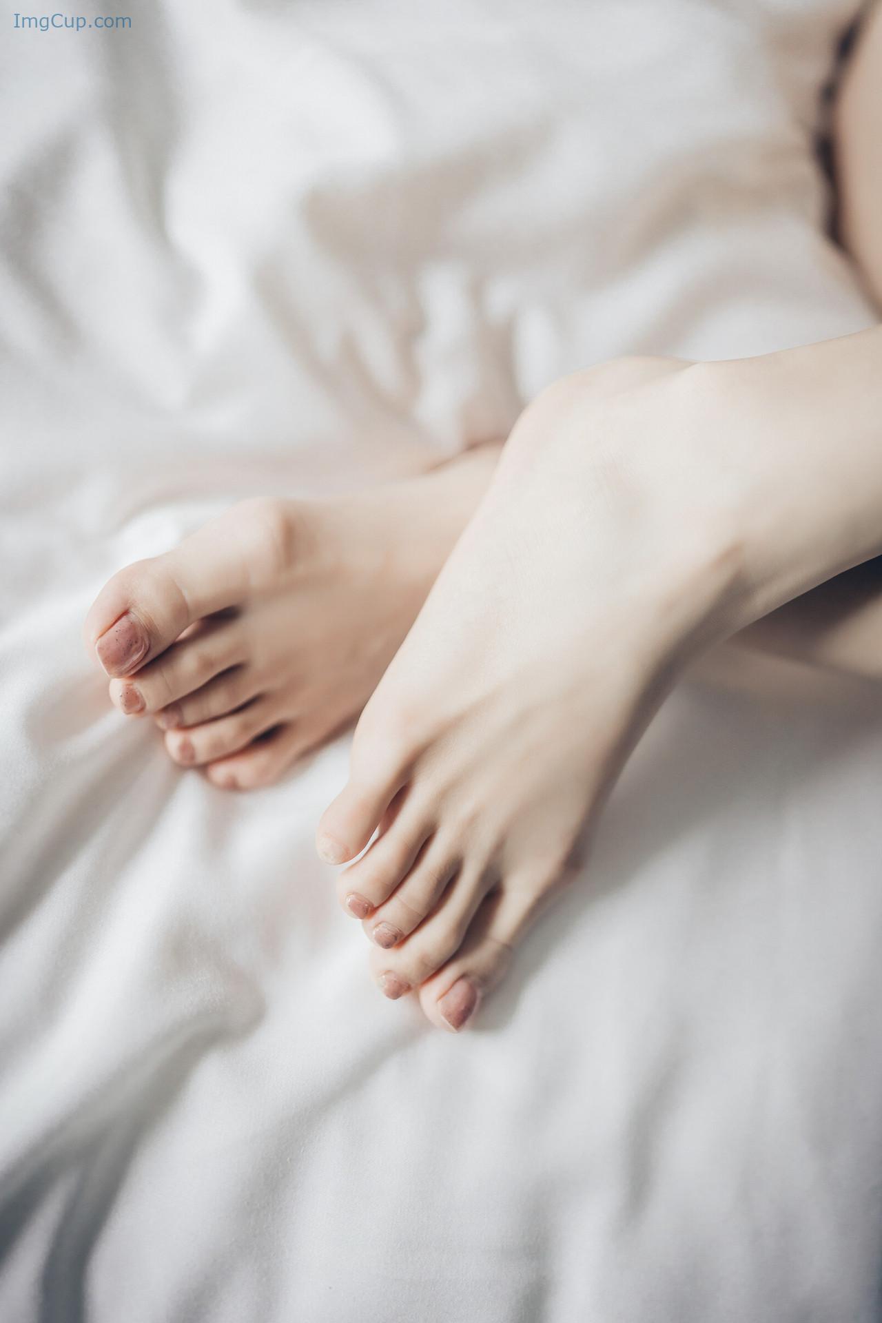 NAKEDTWO2_60.jpg NAKEDTWO2 60