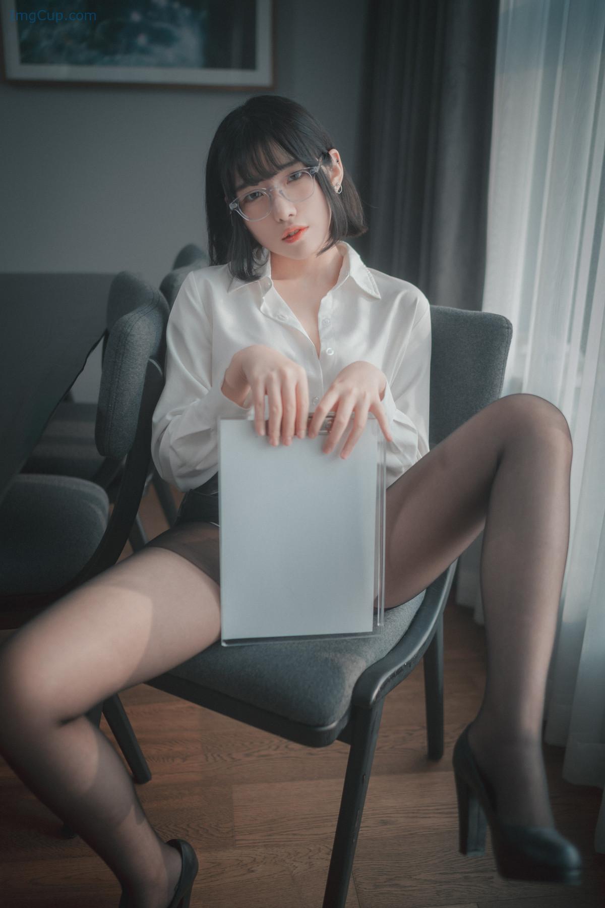 NEEDAPPO1_15.jpg NEEDAPPO1 15