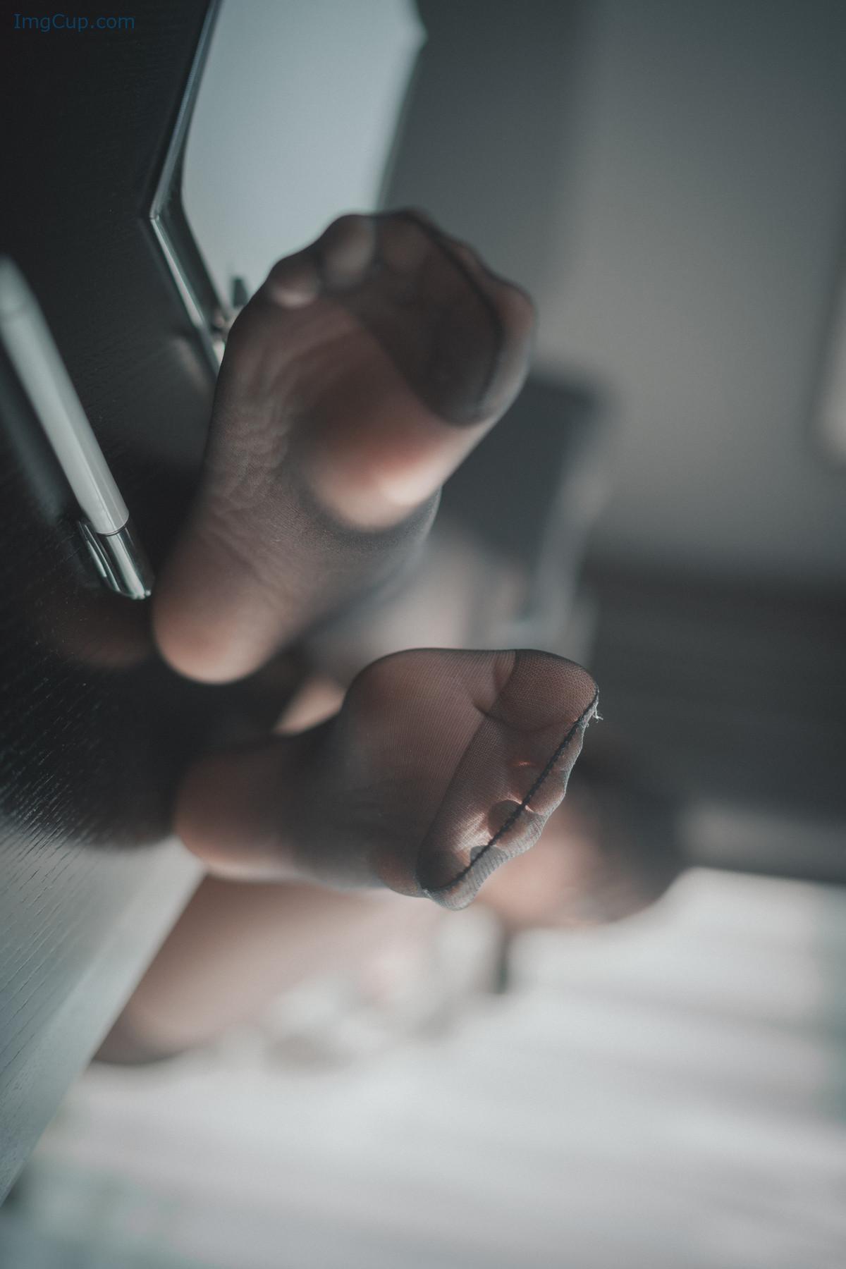 NEEDAPPO1_28.jpg NEEDAPPO1 28