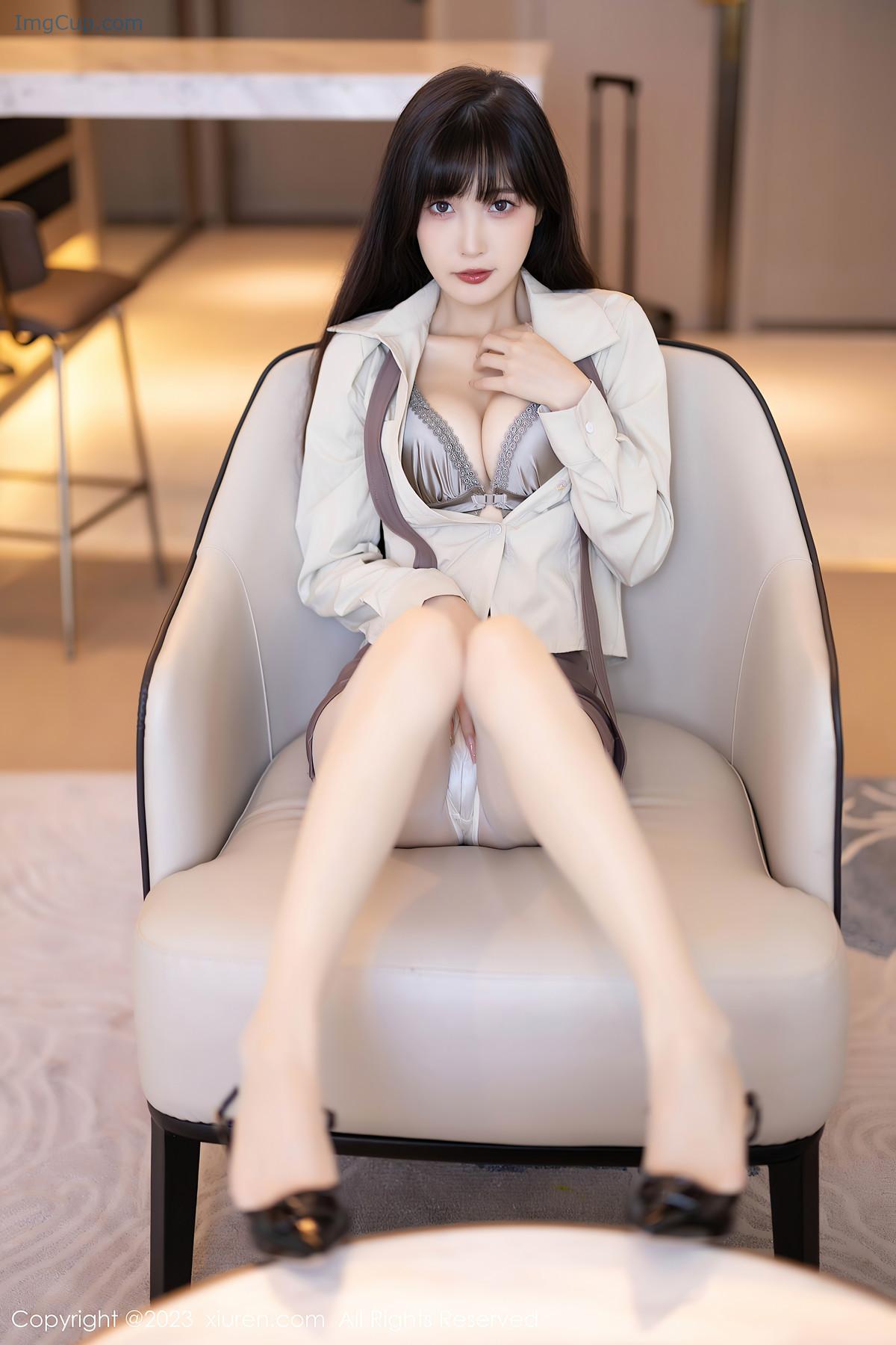 REN01A026_27.jpg REN01A026 27