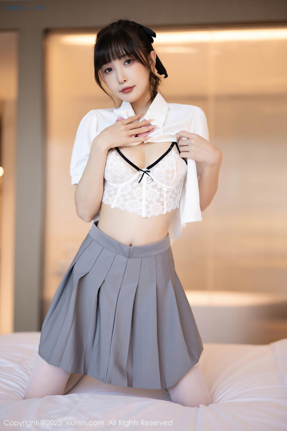 REN01B002_17.jpg REN01B002 17