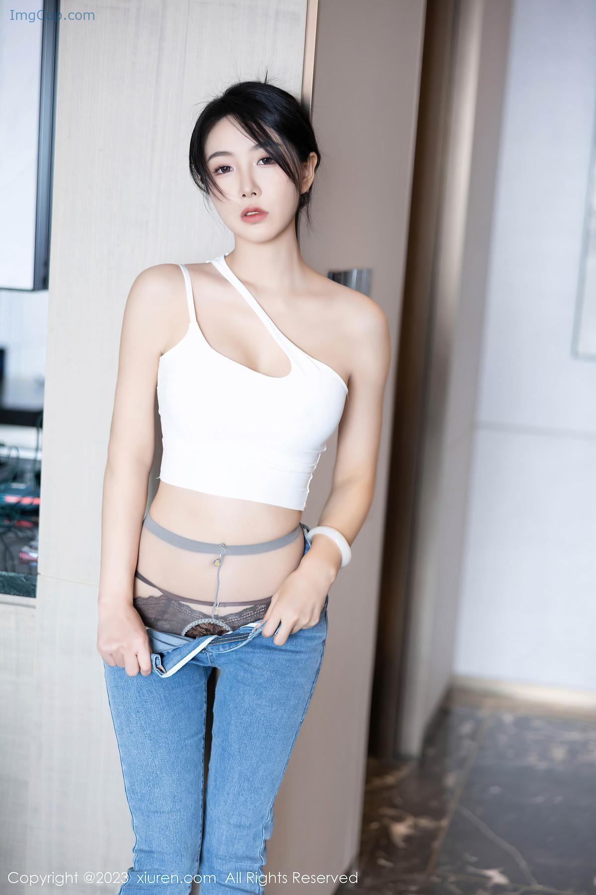 REN01B036_11.jpg REN01B036 11